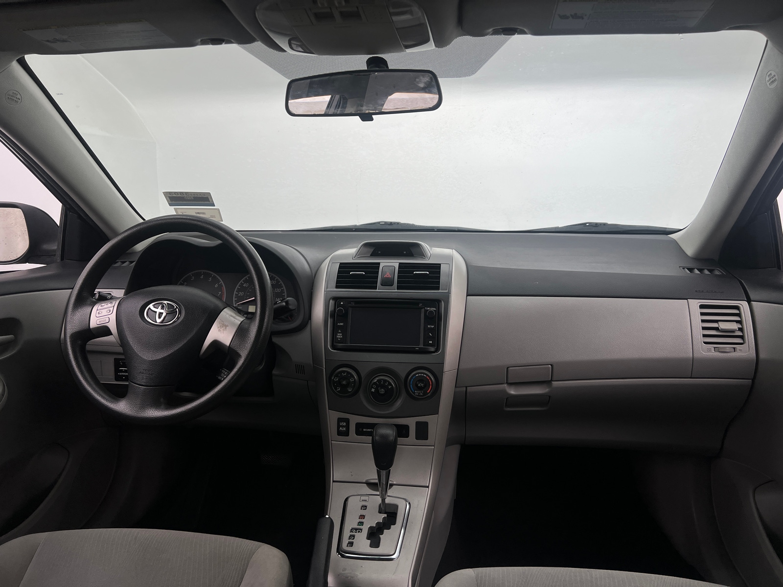 Thumbnail: 2013 Toyota Corolla - 3