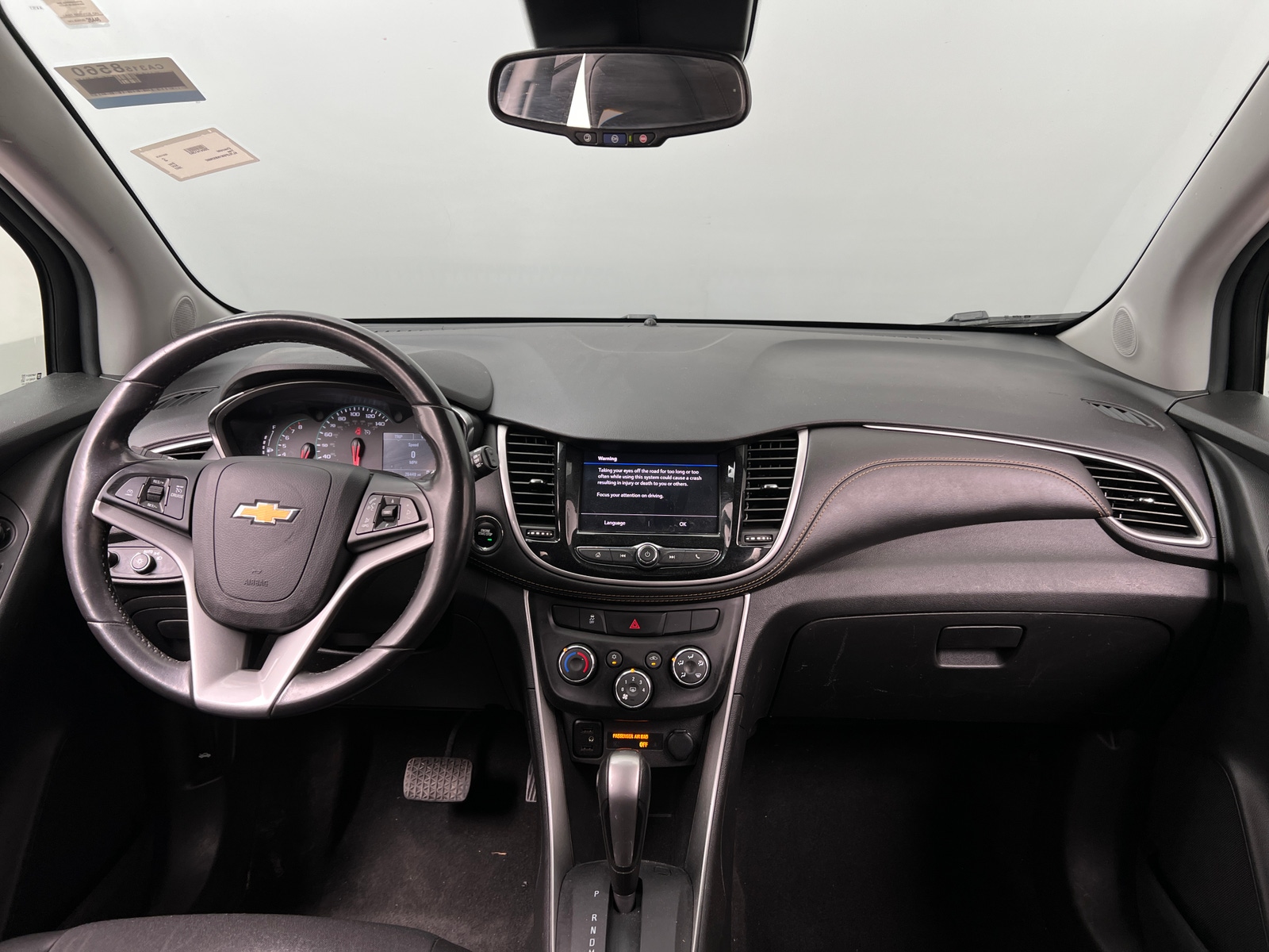 Thumbnail: 2022 Chevrolet Trax - 3