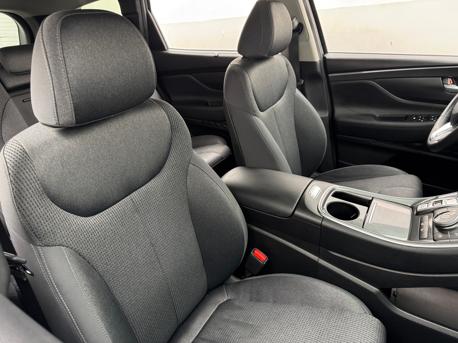 Thumbnail: 2022 Hyundai Santa Fe - 2