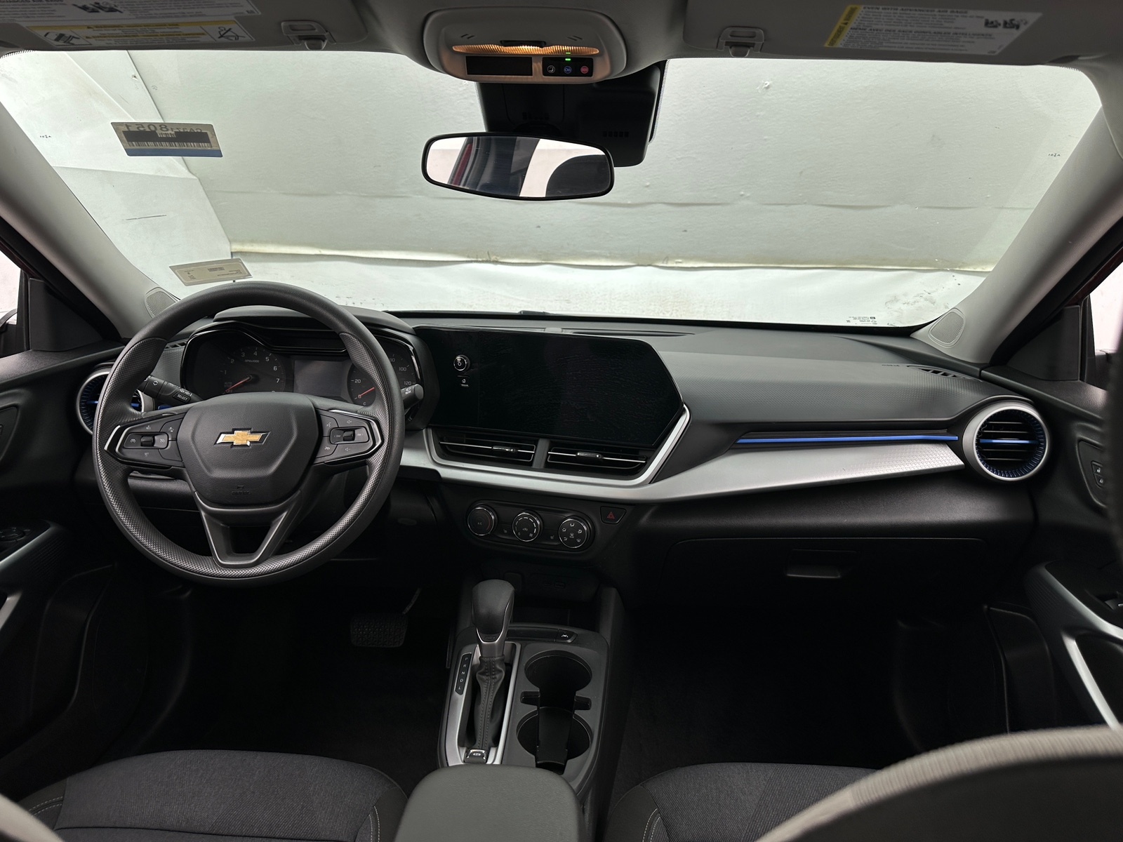 Thumbnail: 2024 Chevrolet Trax - 3