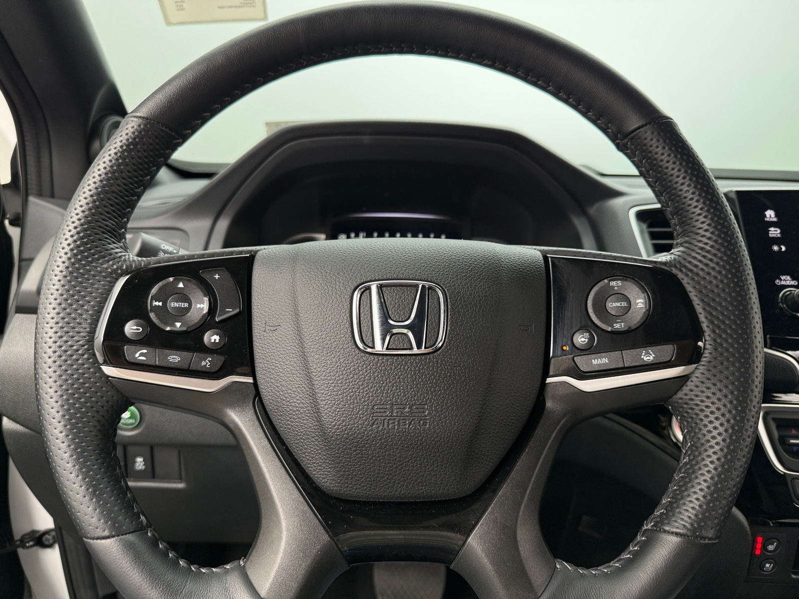 Thumbnail: 2023 Honda Passport - 4