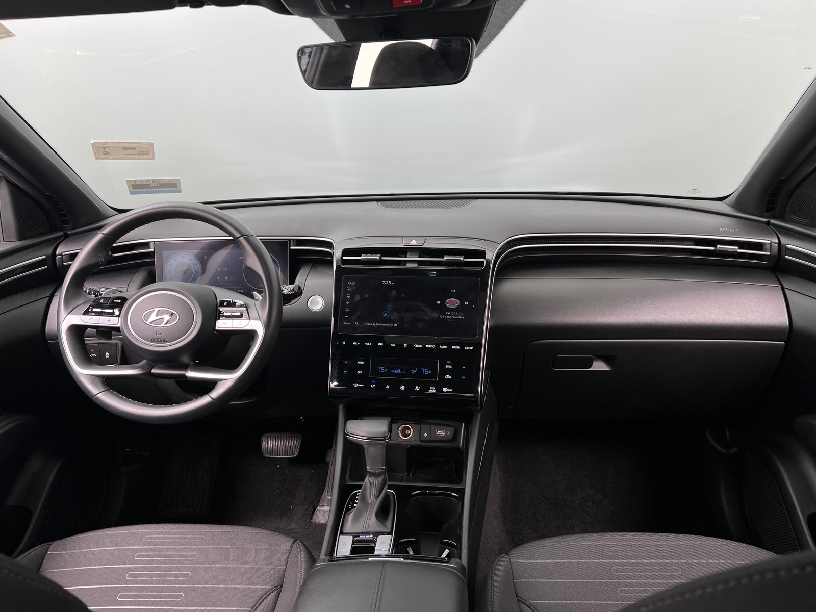 Thumbnail: 2023 Hyundai Santa Cruz - 3