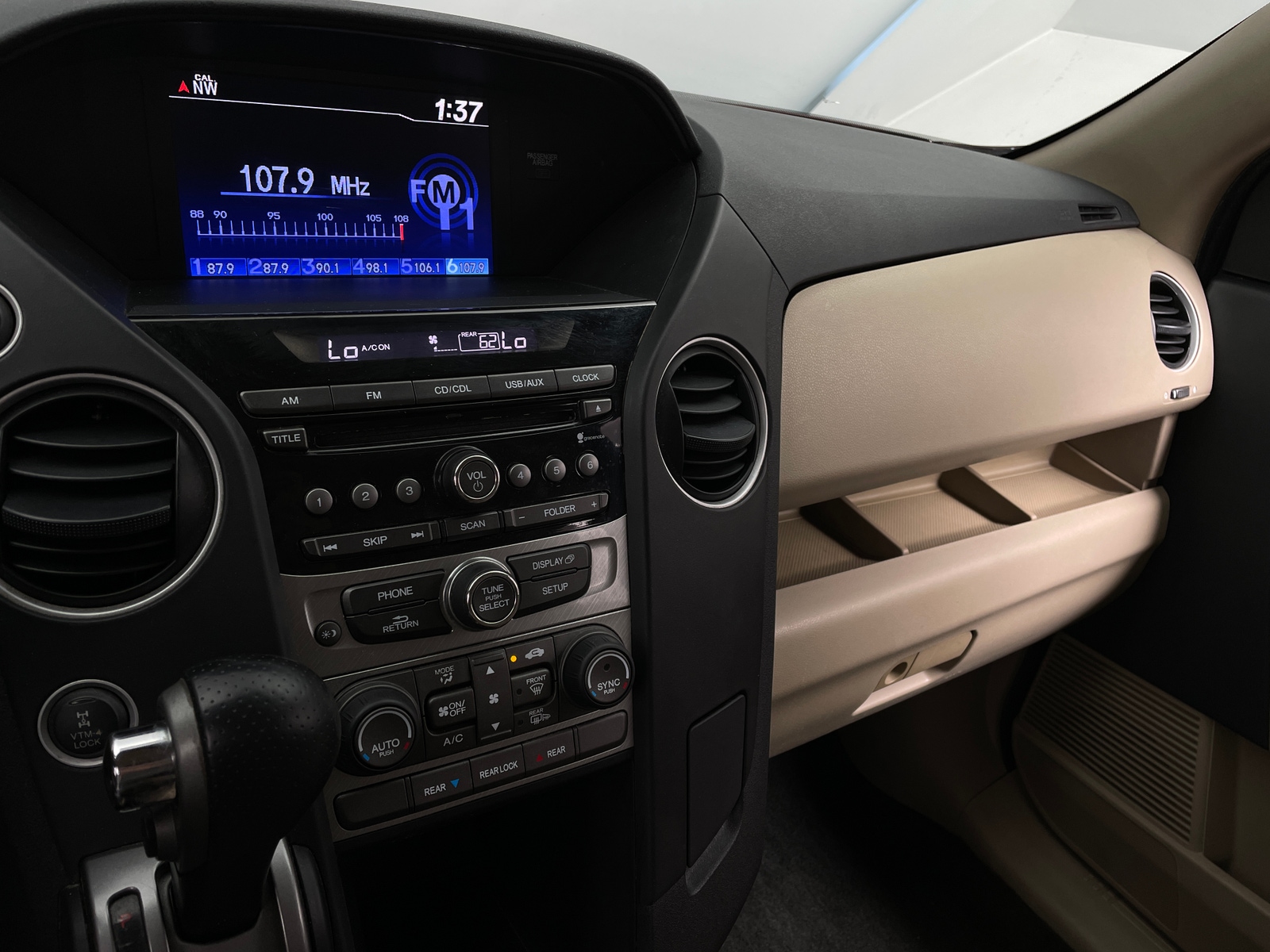 Thumbnail: 2013 Honda Pilot - 4