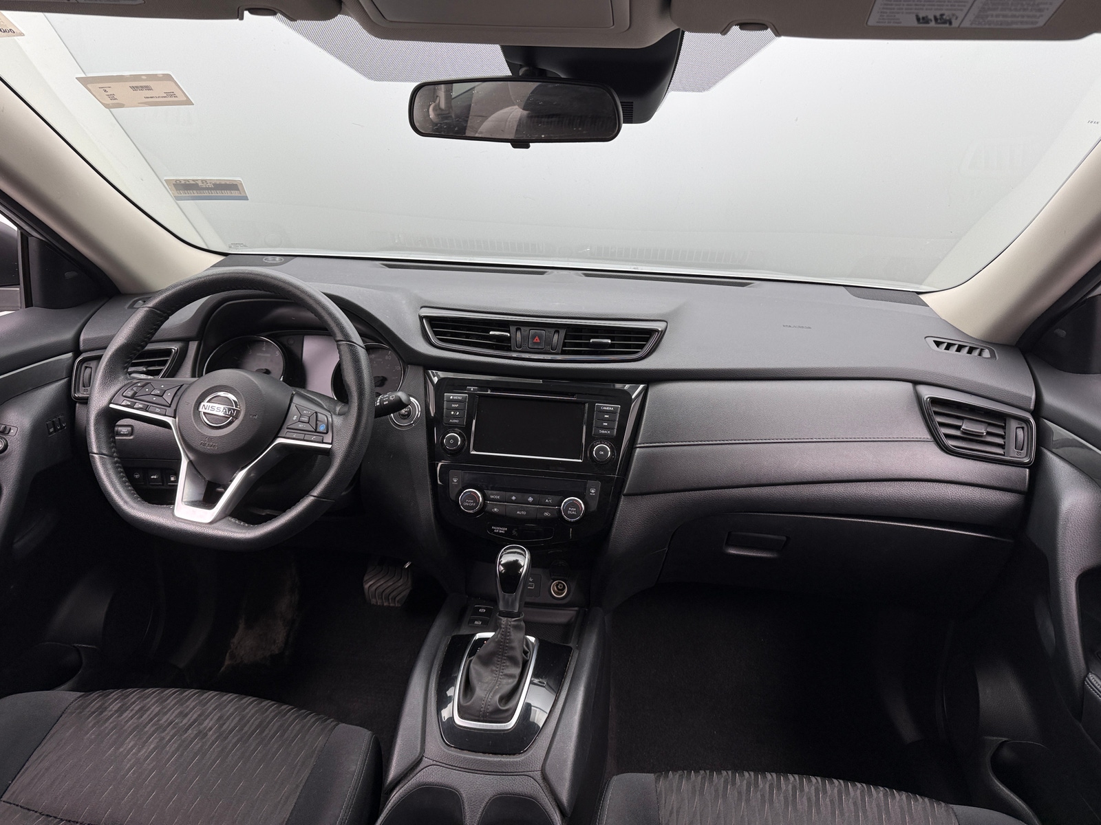 Thumbnail: 2020 Nissan Rogue - 3