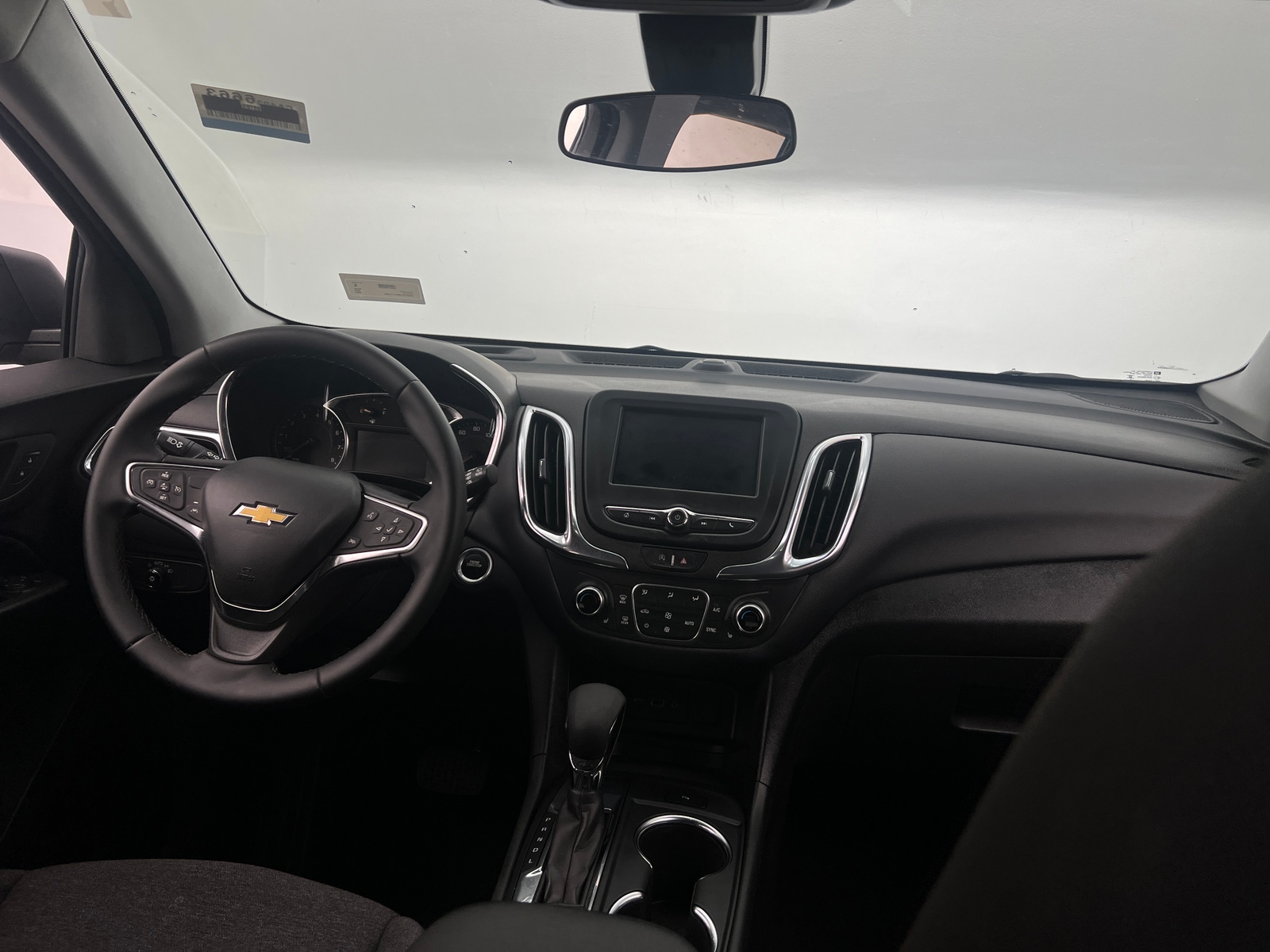 Thumbnail: 2024 Chevrolet Equinox - 3