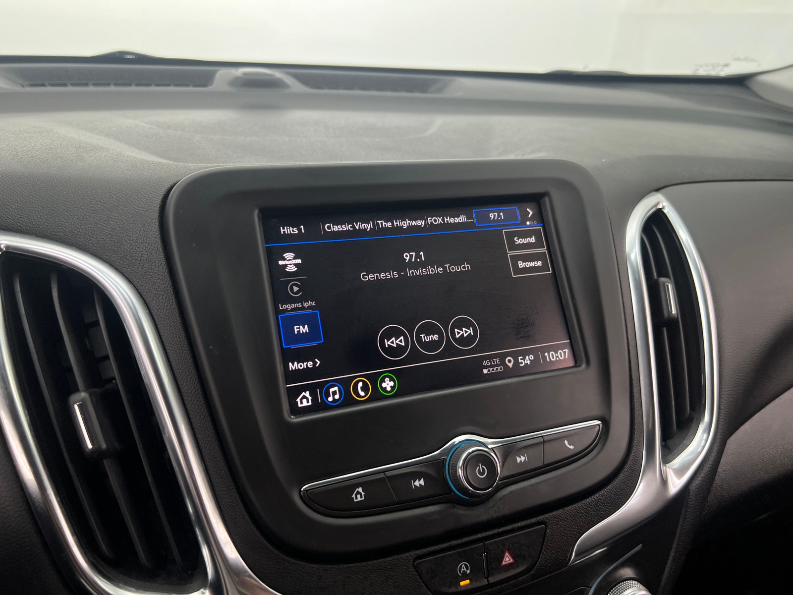 Thumbnail: 2024 Chevrolet Equinox - 4