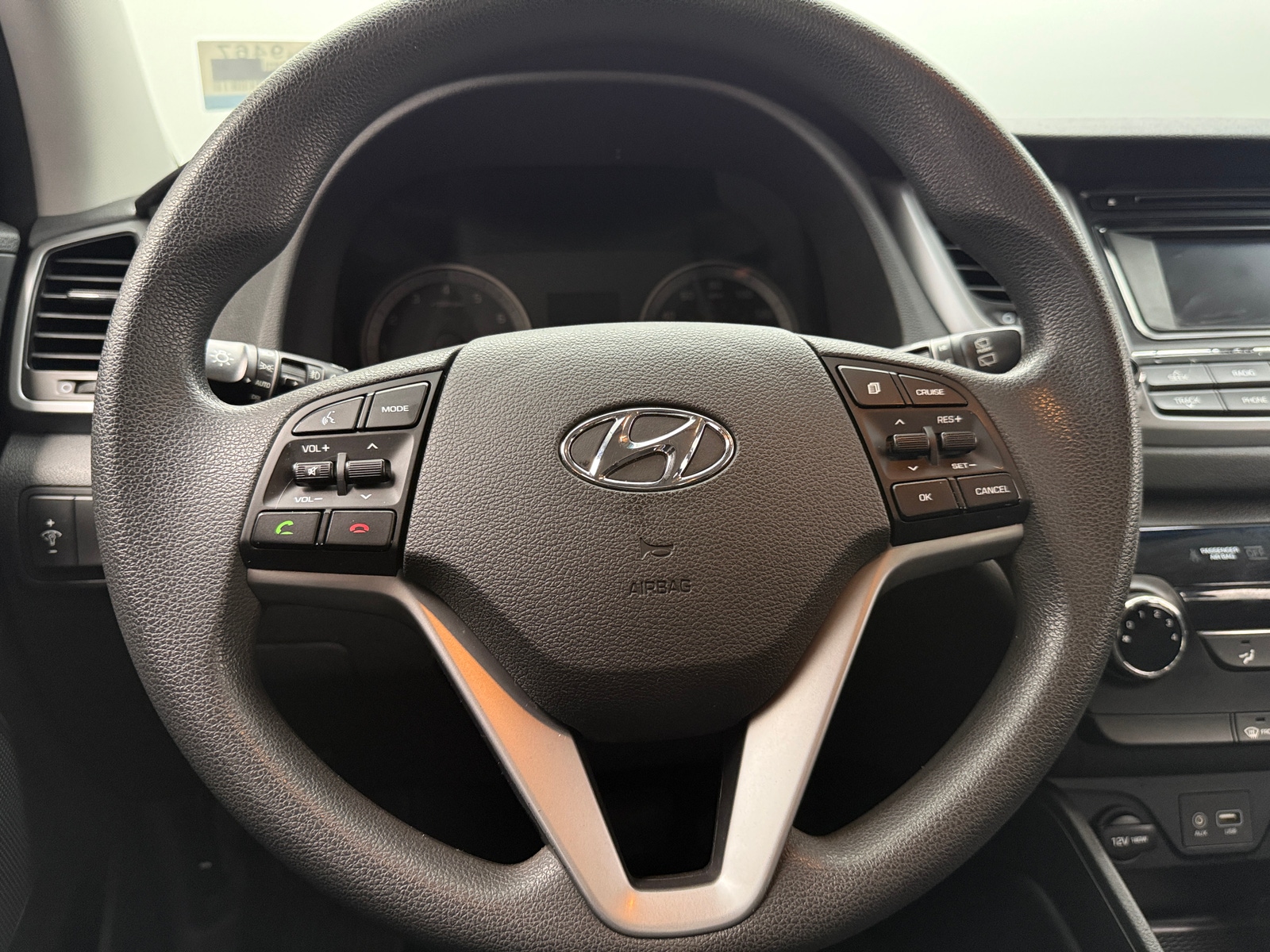 Thumbnail: 2016 Hyundai Tucson - 5
