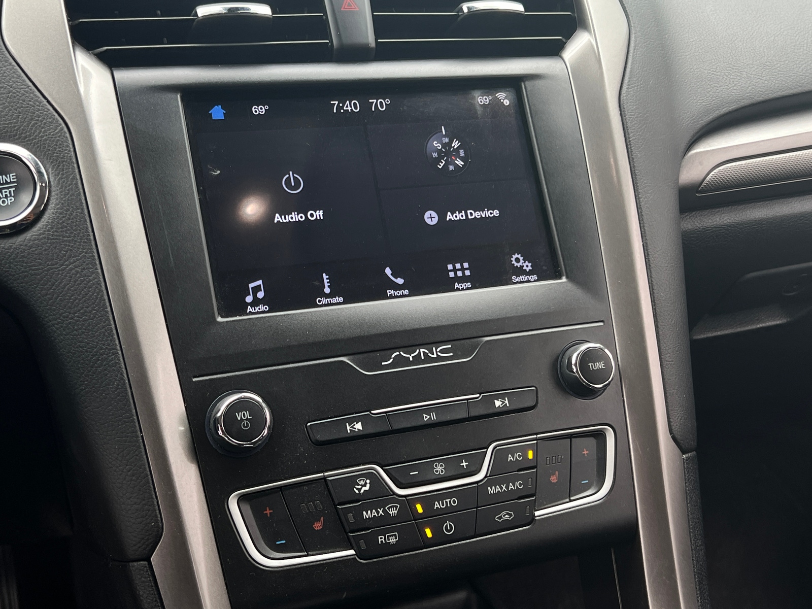 Thumbnail: 2019 Ford Fusion - 4