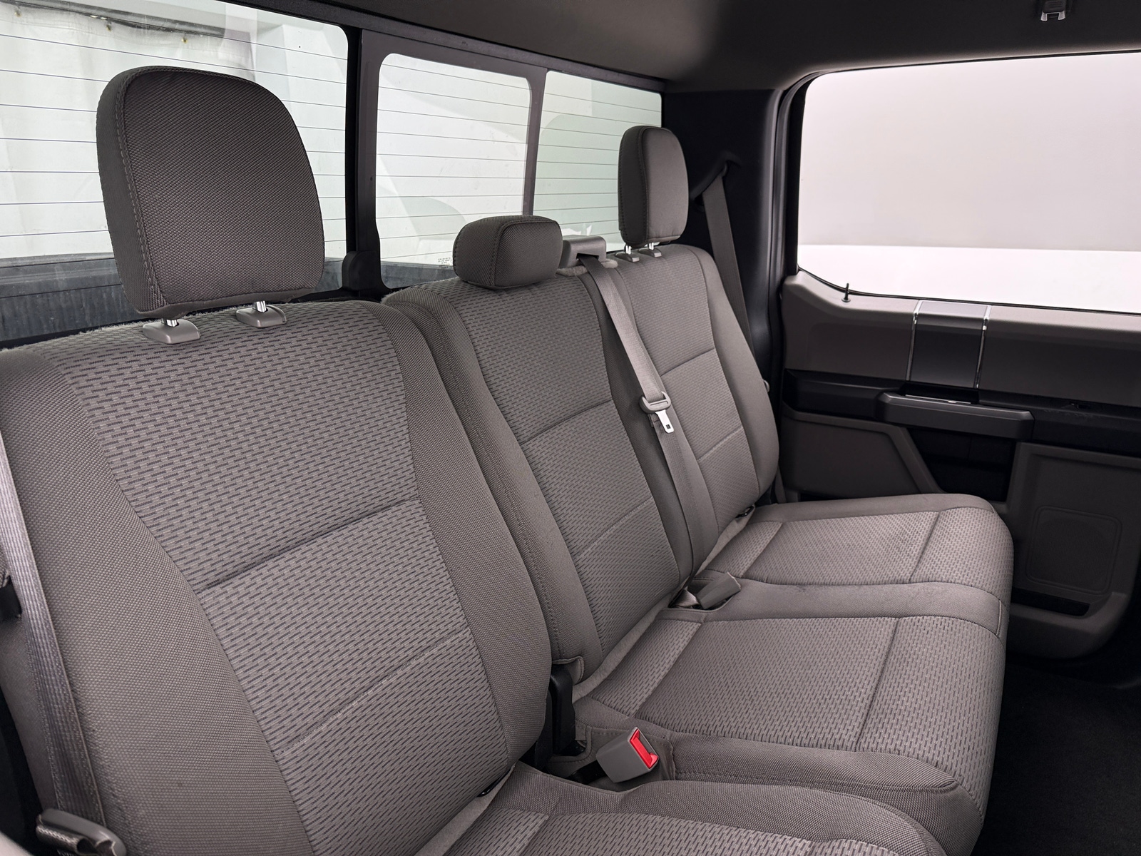 Thumbnail: 2020 Ford Econoline - 6