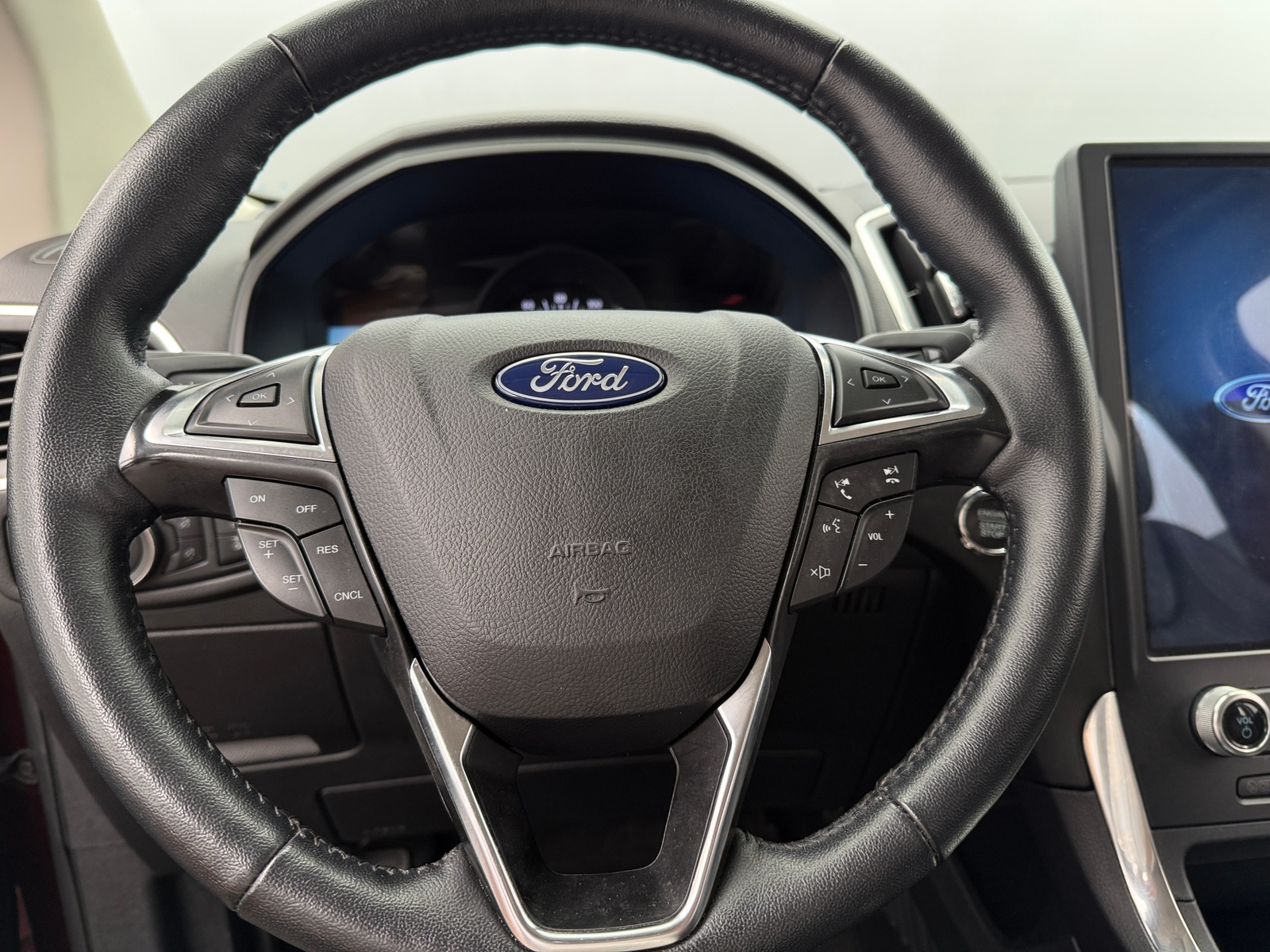 Thumbnail: 2024 Ford Edge - 4