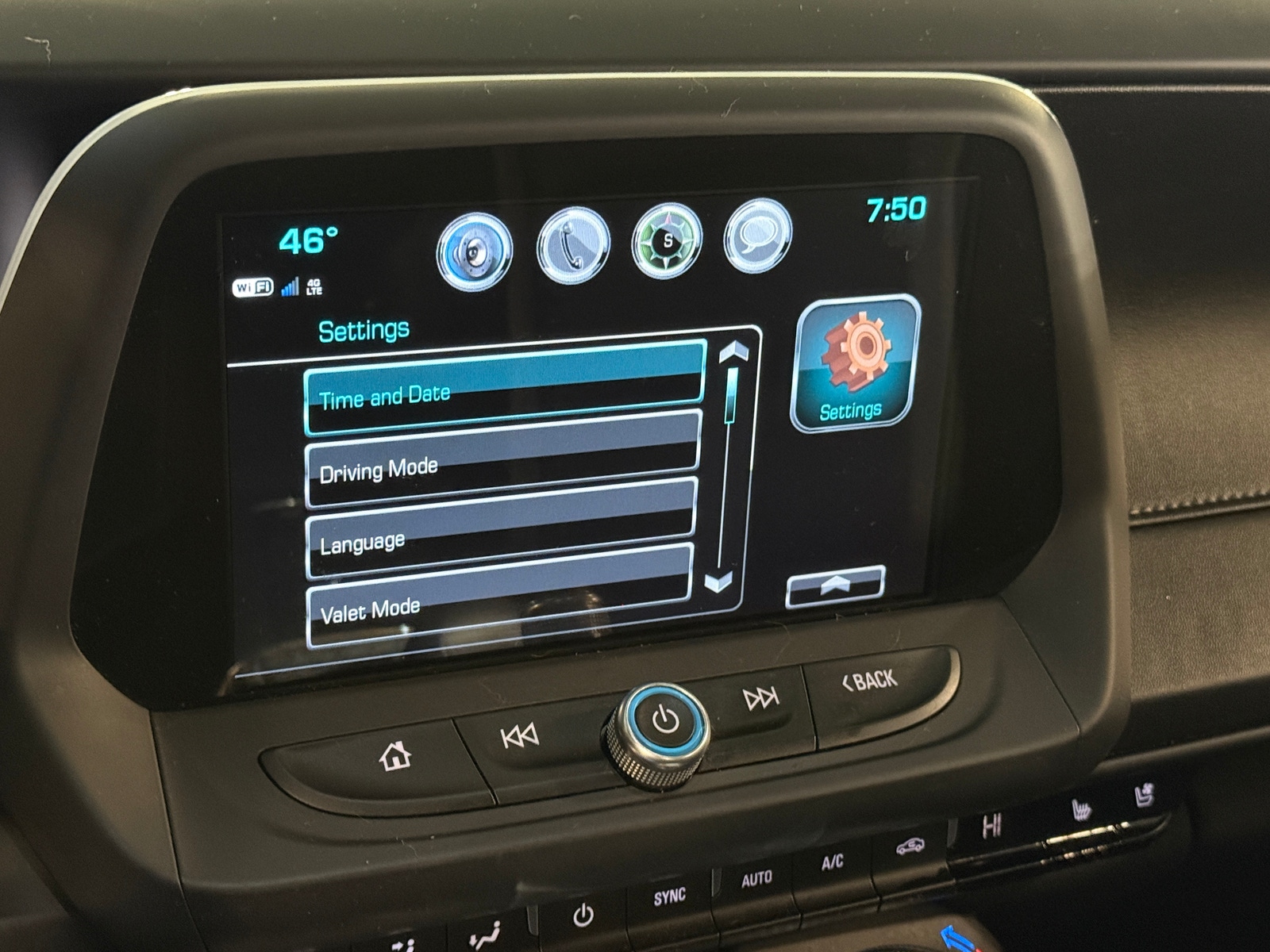 Thumbnail: 2017 Chevrolet Camaro - 2