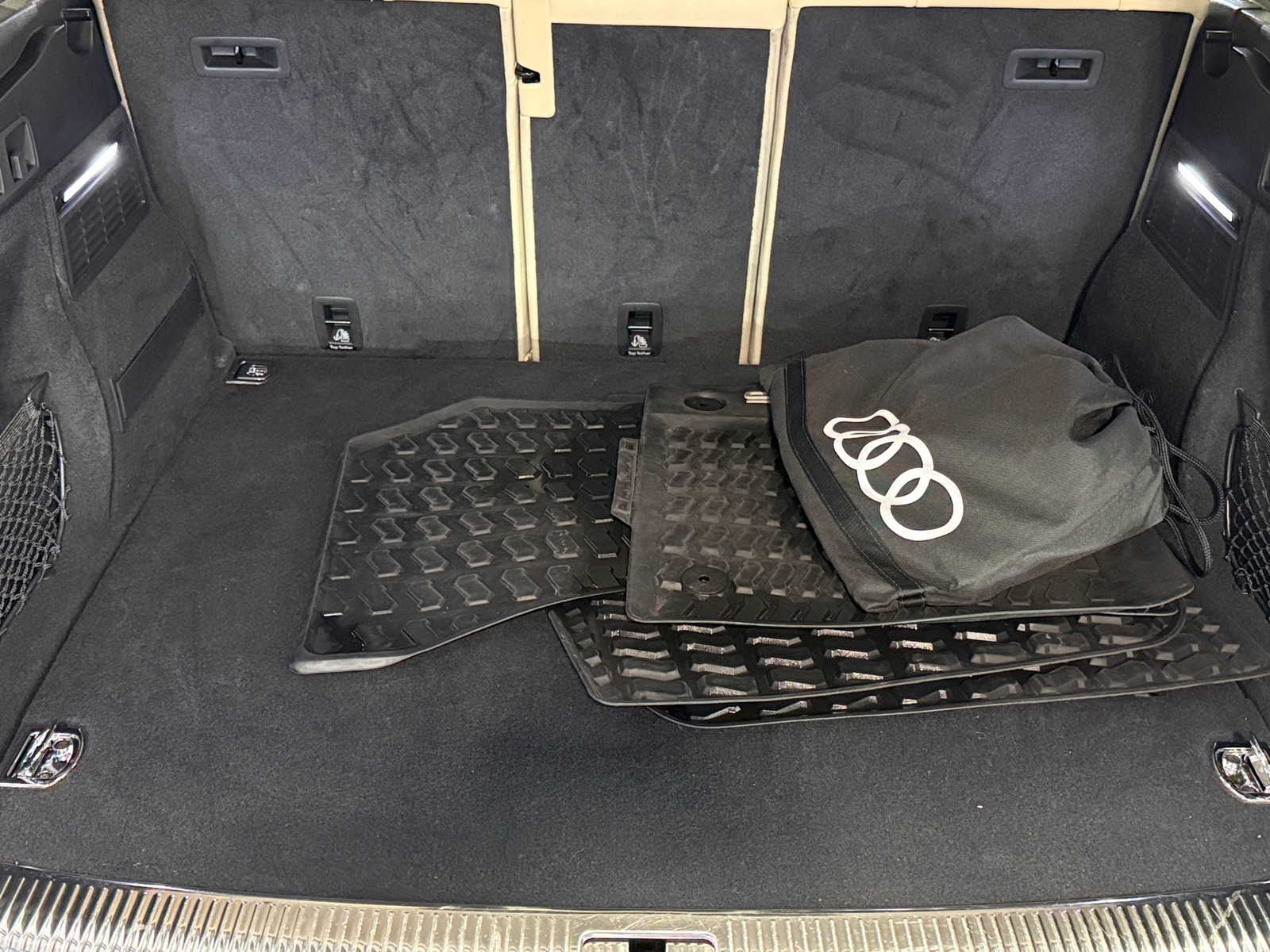 Thumbnail: 2023 Audi Q5 - 6