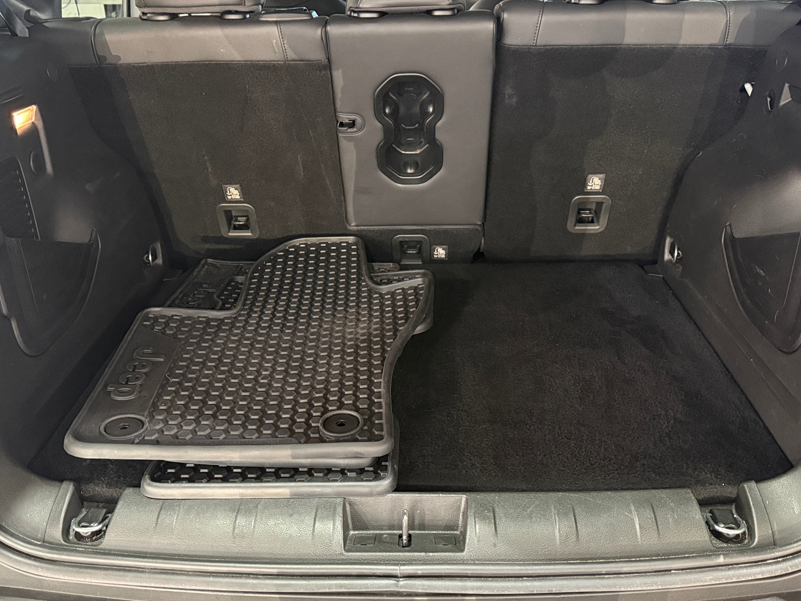 Thumbnail: 2022 Jeep Renegade - 6