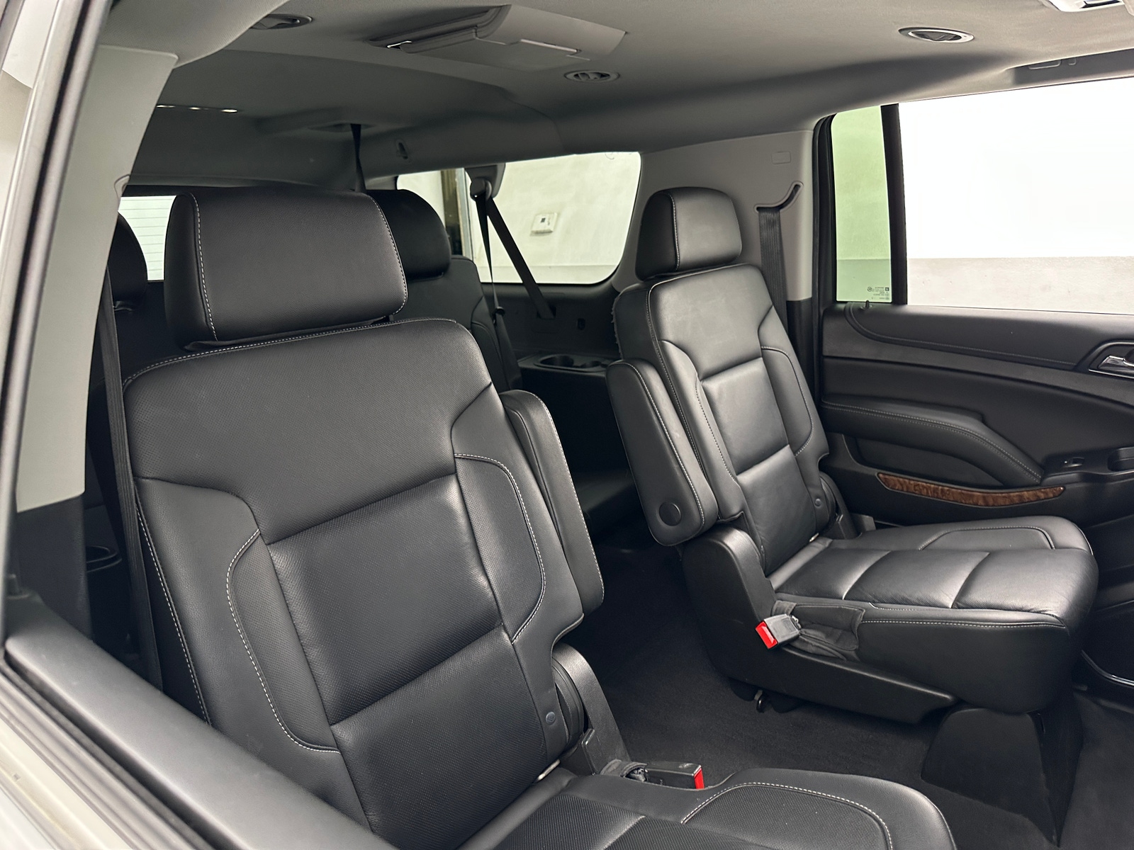 Thumbnail: 2019 Chevrolet Suburban - 5