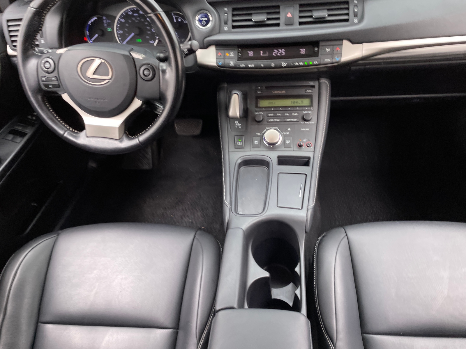 Thumbnail: 2015 Lexus CT - 2