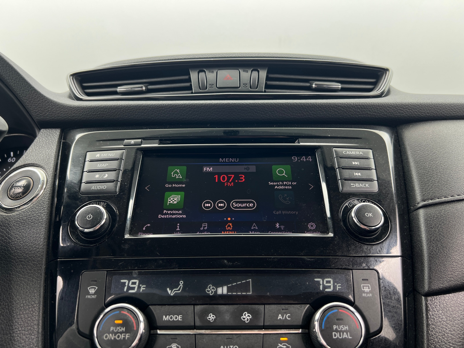 Thumbnail: 2018 Nissan Rogue - 4