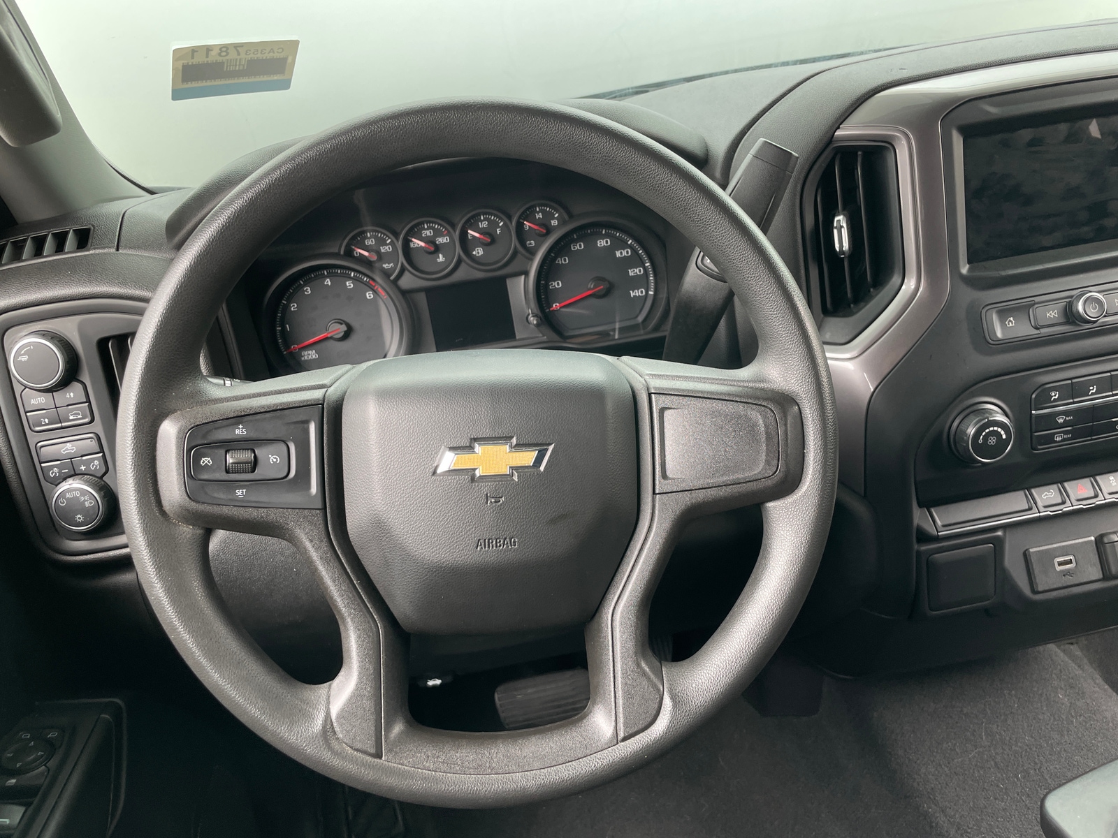 Thumbnail: 2019 Chevrolet Silverado 1500 - 5