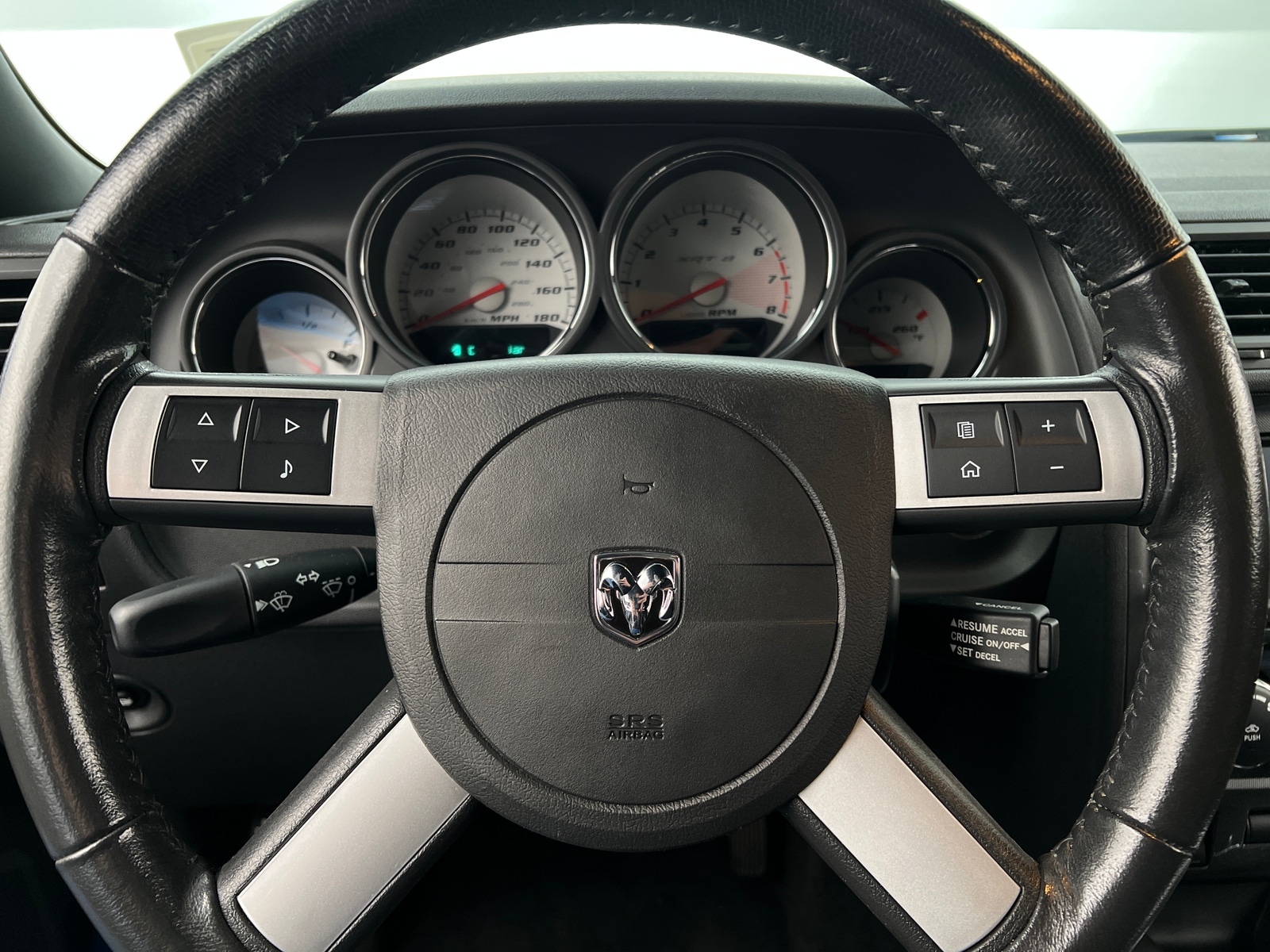 Thumbnail: 2010 Dodge Challenger - 3