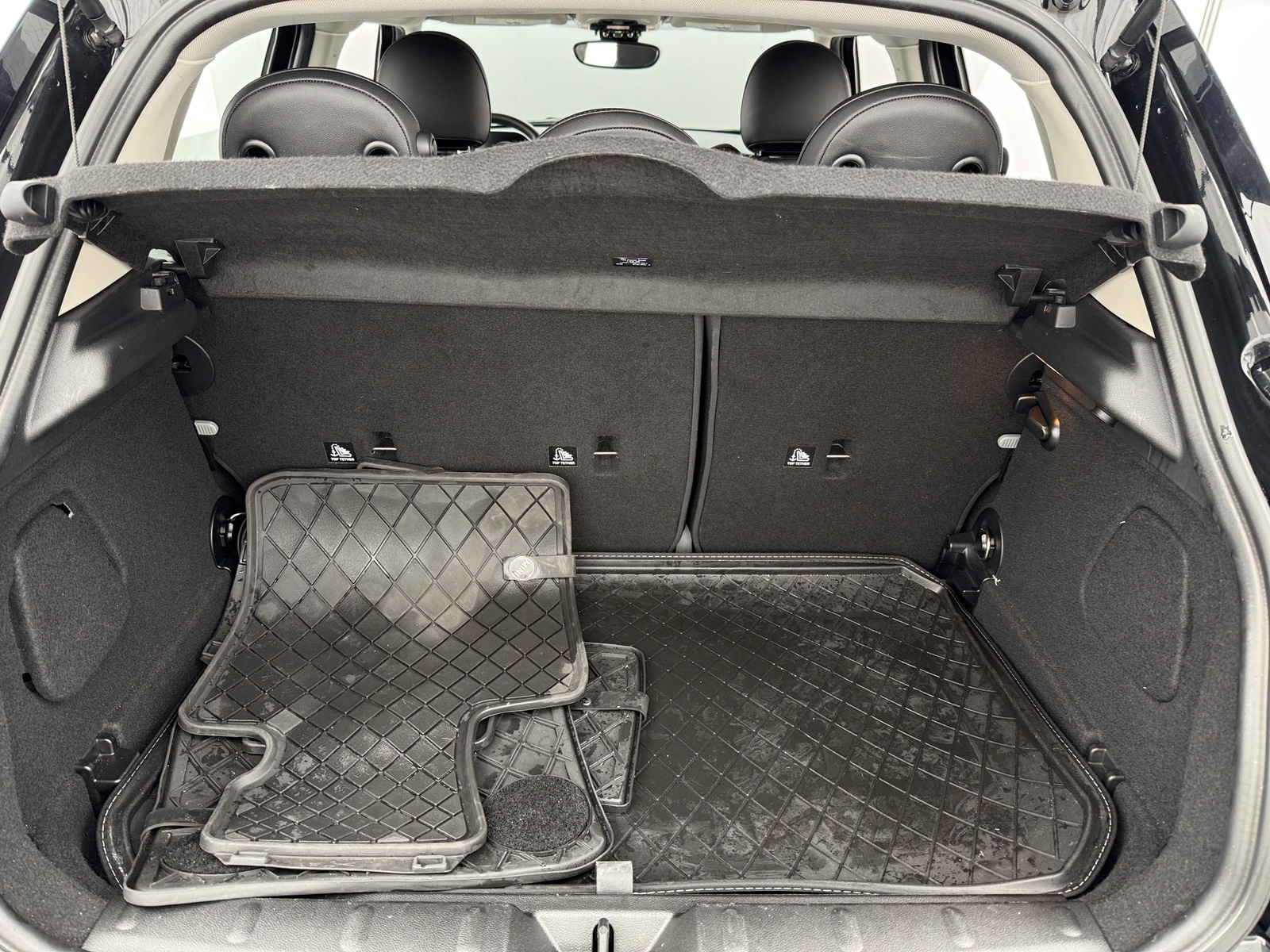 Thumbnail: 2023 MINI Cooper Hardtop - 6