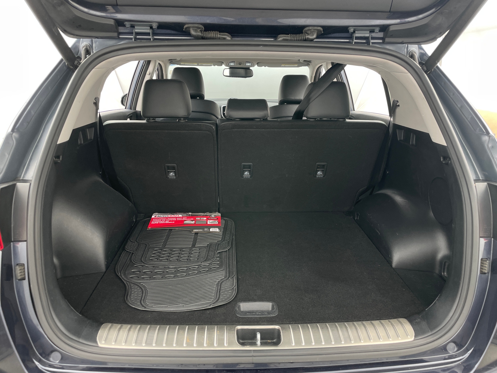 Thumbnail: 2019 Kia Sportage - 6