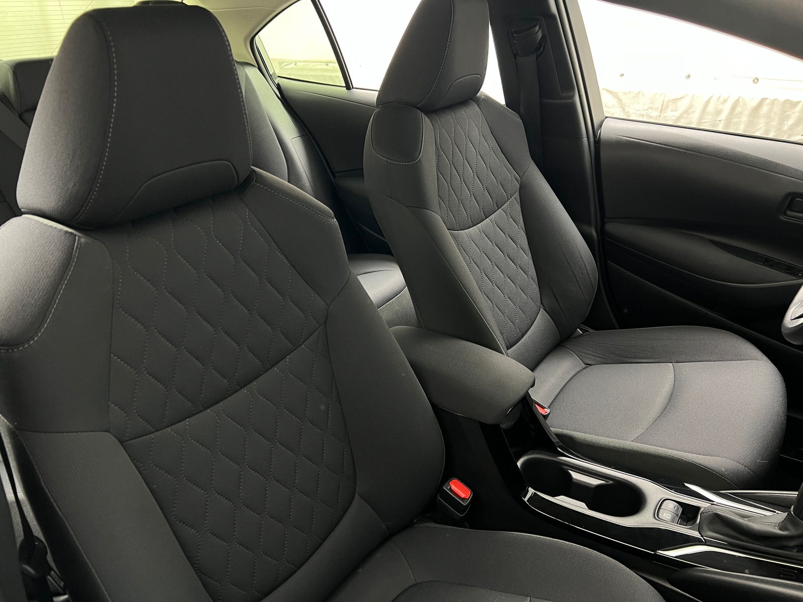 Thumbnail: 2022 Toyota Corolla - 2