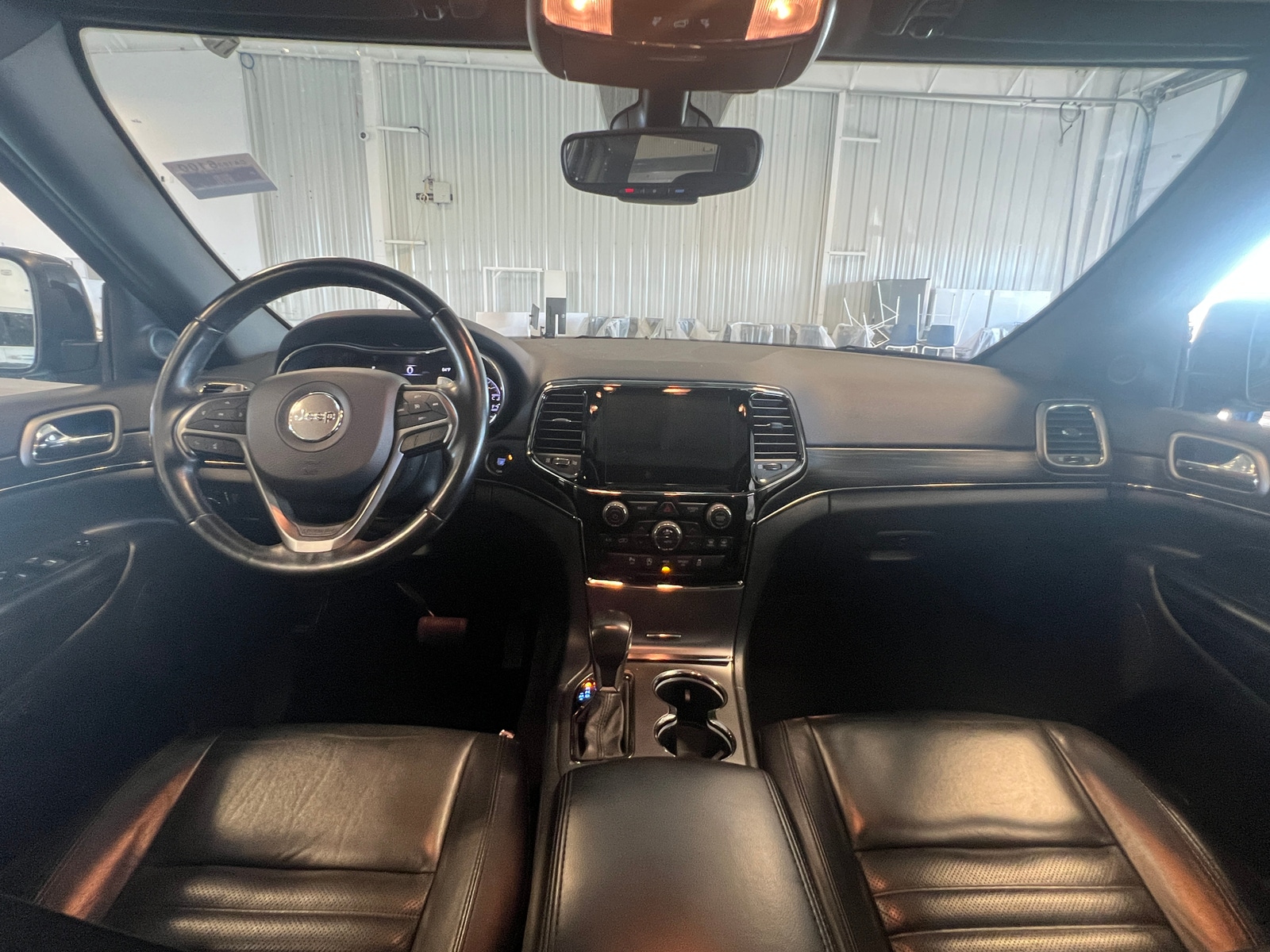Thumbnail: 2020 Jeep Grand Cherokee - 2