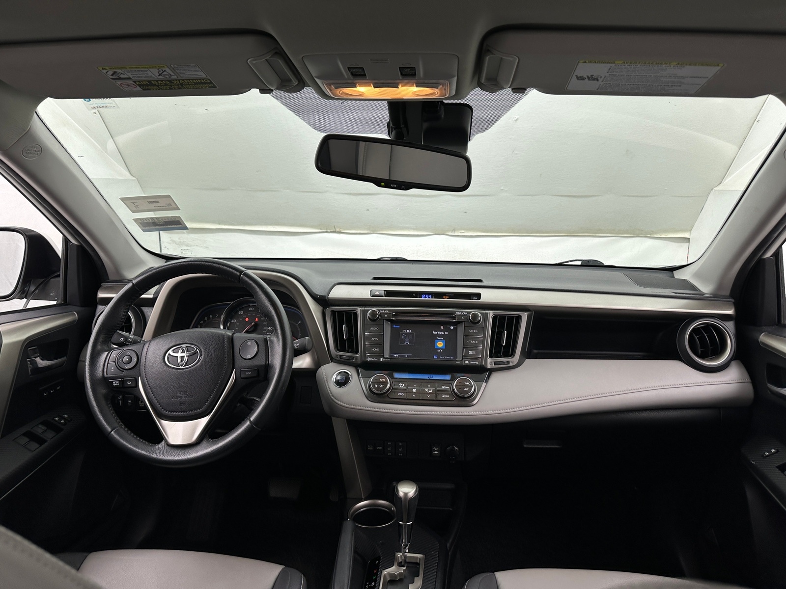 Thumbnail: 2015 Toyota RAV4 - 2