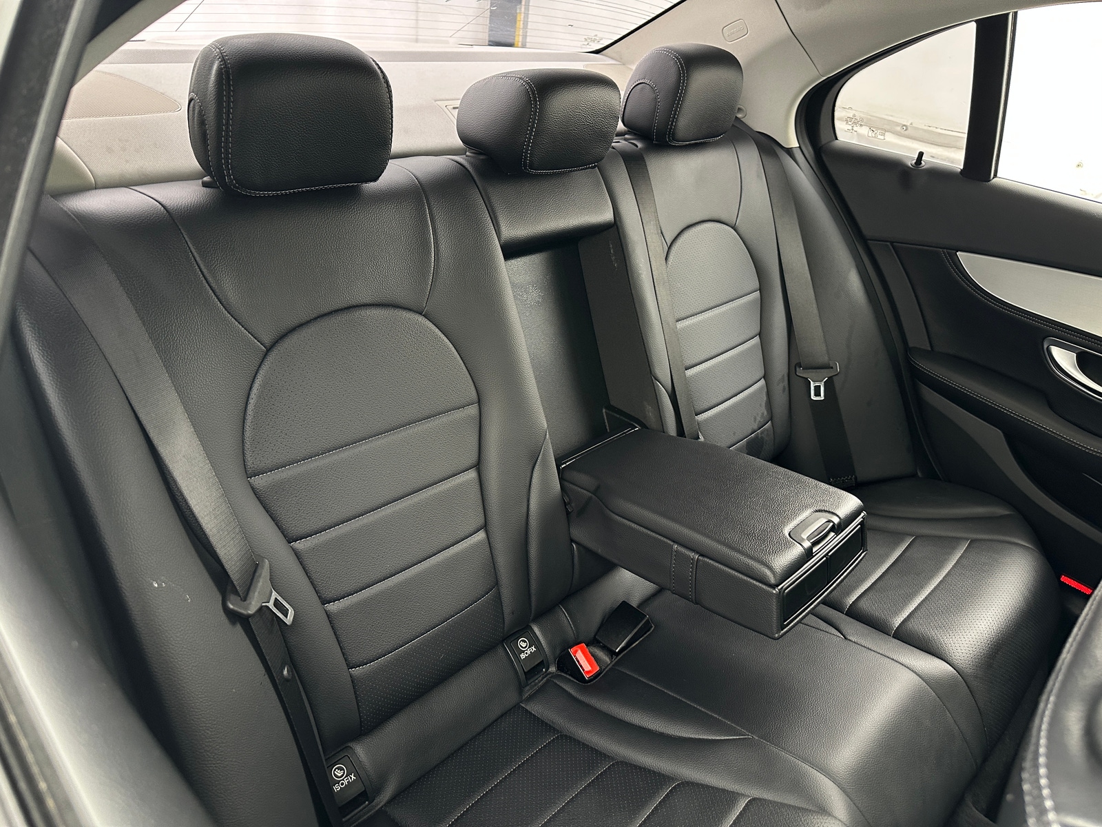 Thumbnail: 2016 Mercedes-Benz C-Class - 5