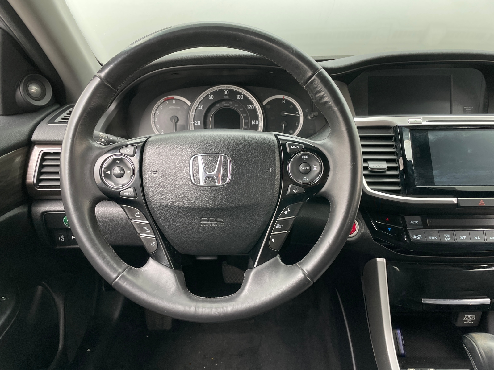 Thumbnail: 2017 Honda Accord - 4