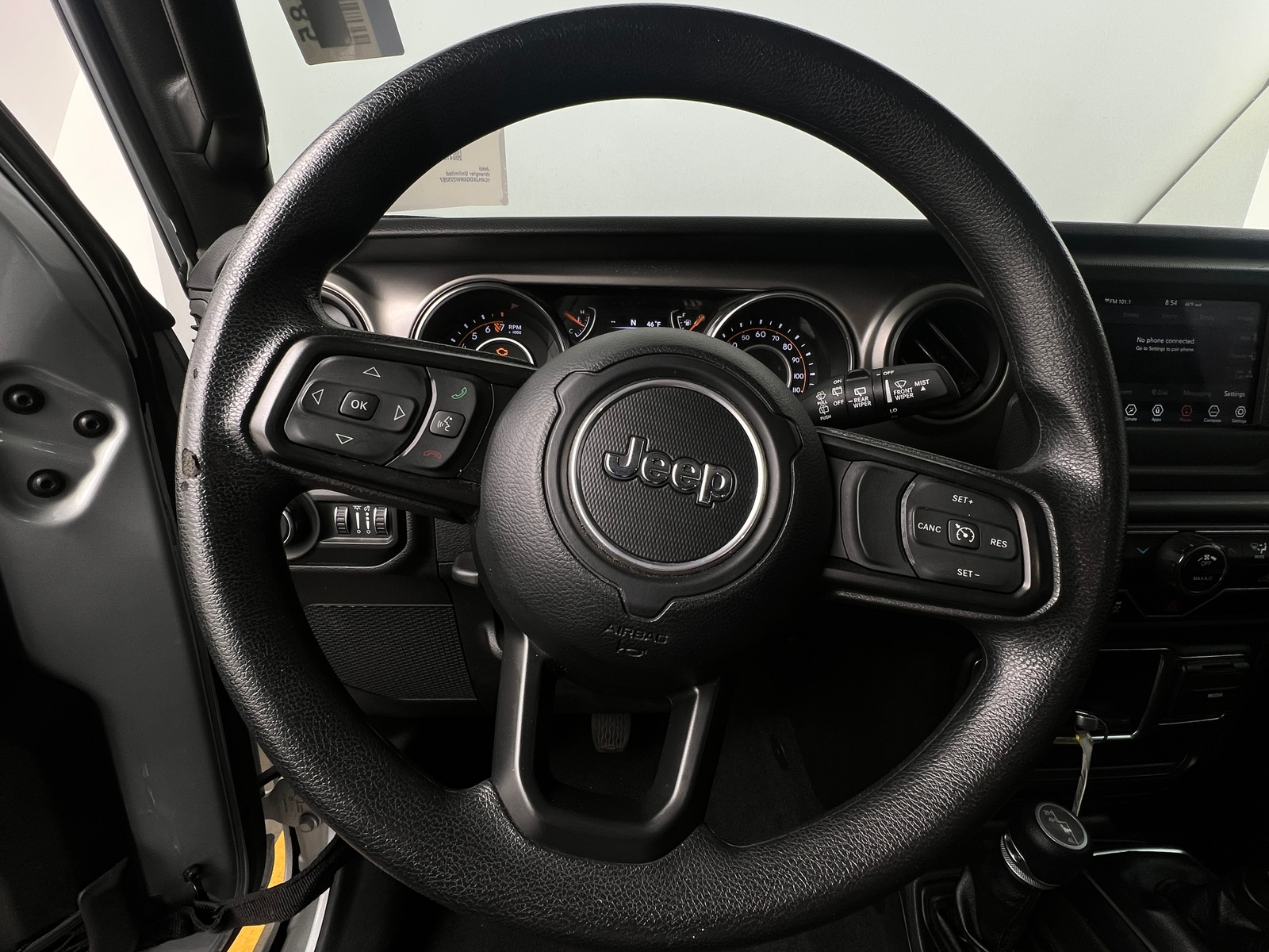 Thumbnail: 2022 Jeep Wrangler - 5
