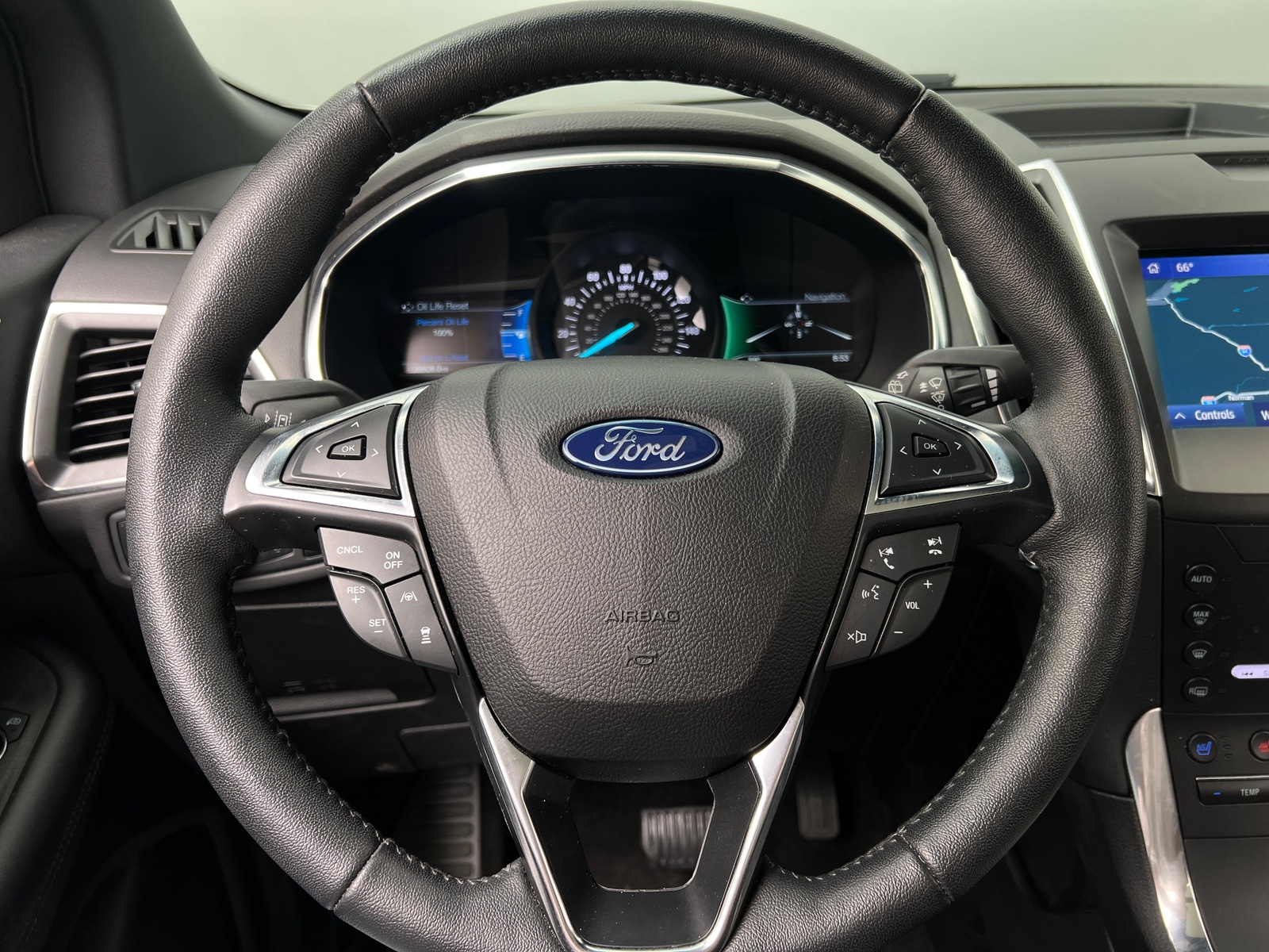 Thumbnail: 2020 Ford Edge - 4