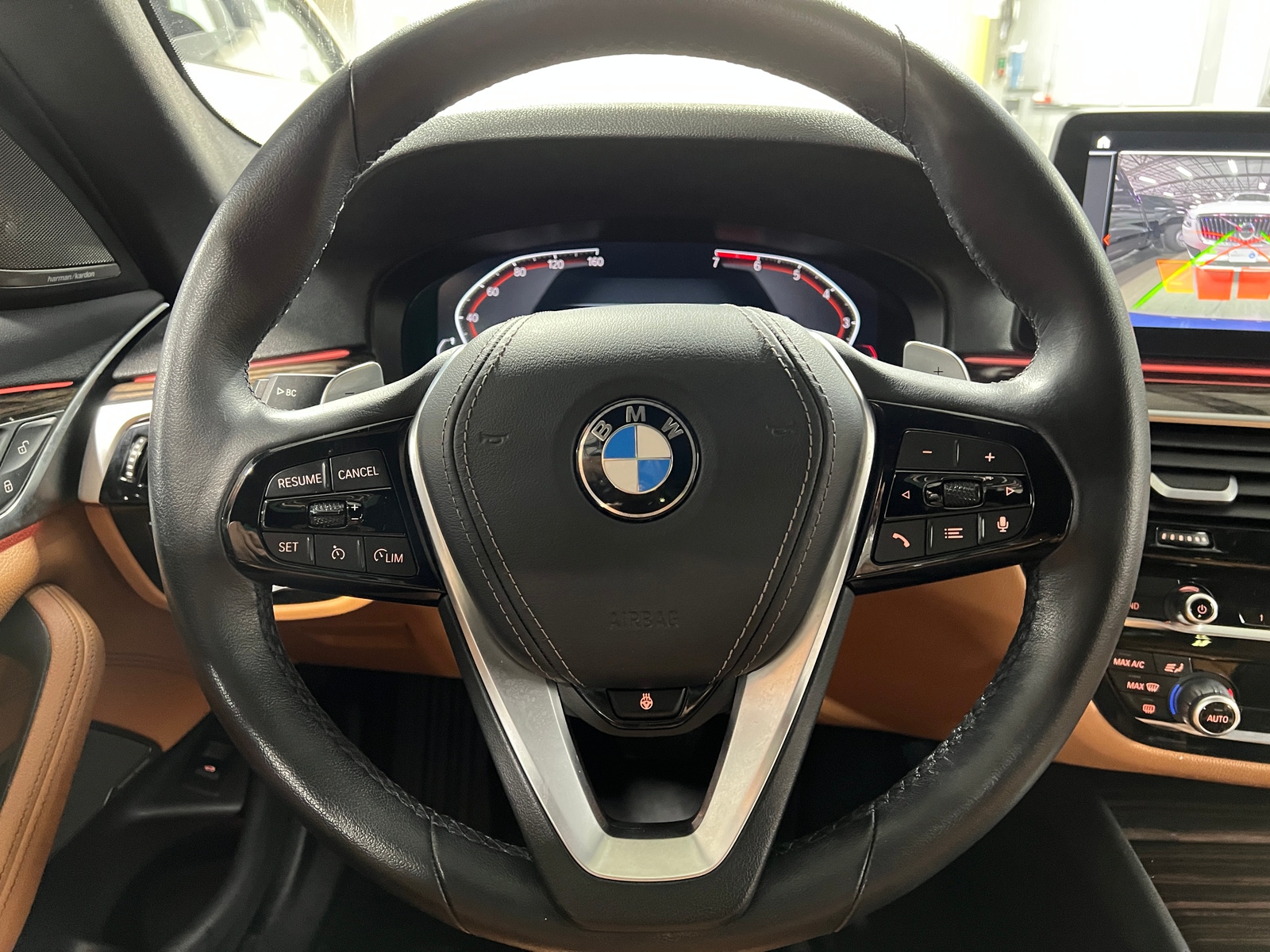 Thumbnail: 2023 BMW 5 Series - 4