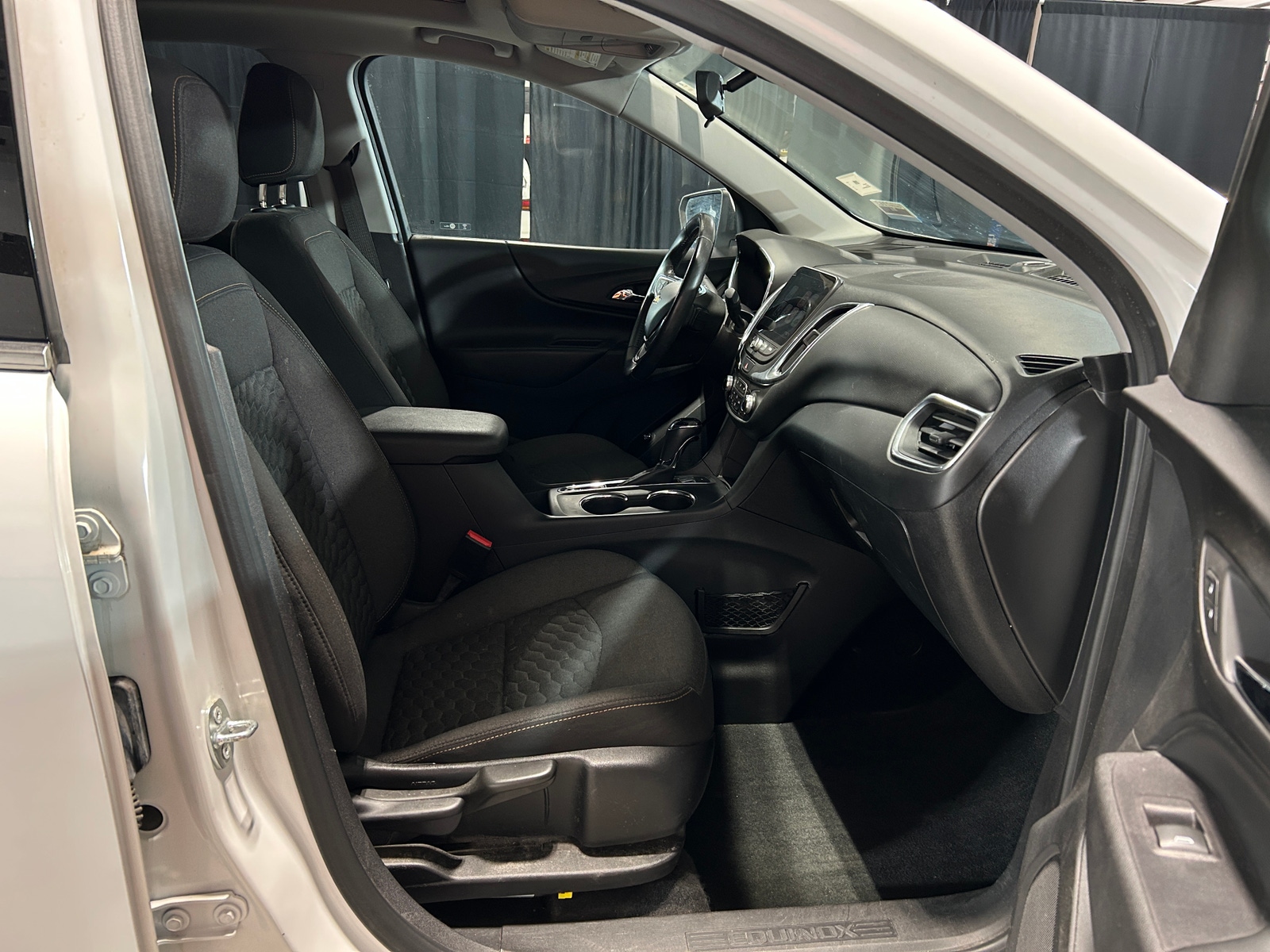 Thumbnail: 2018 Chevrolet Equinox - 2