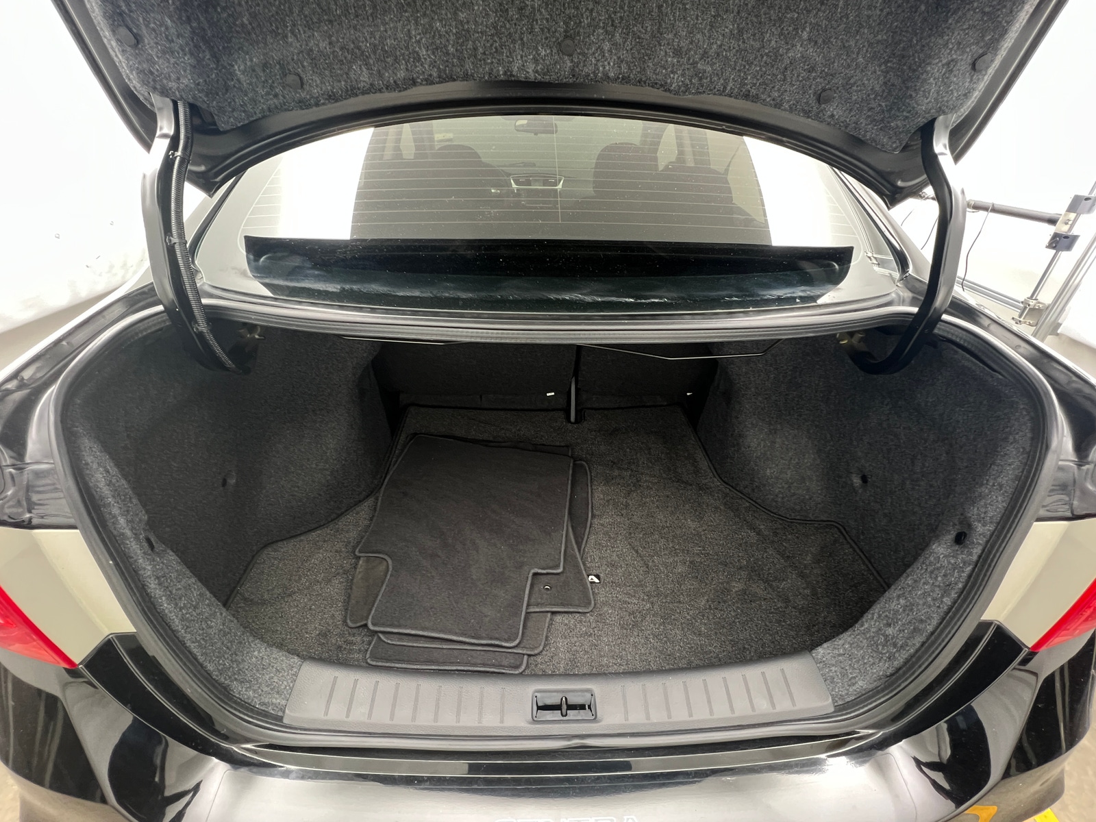 Thumbnail: 2019 Nissan Sentra - 7