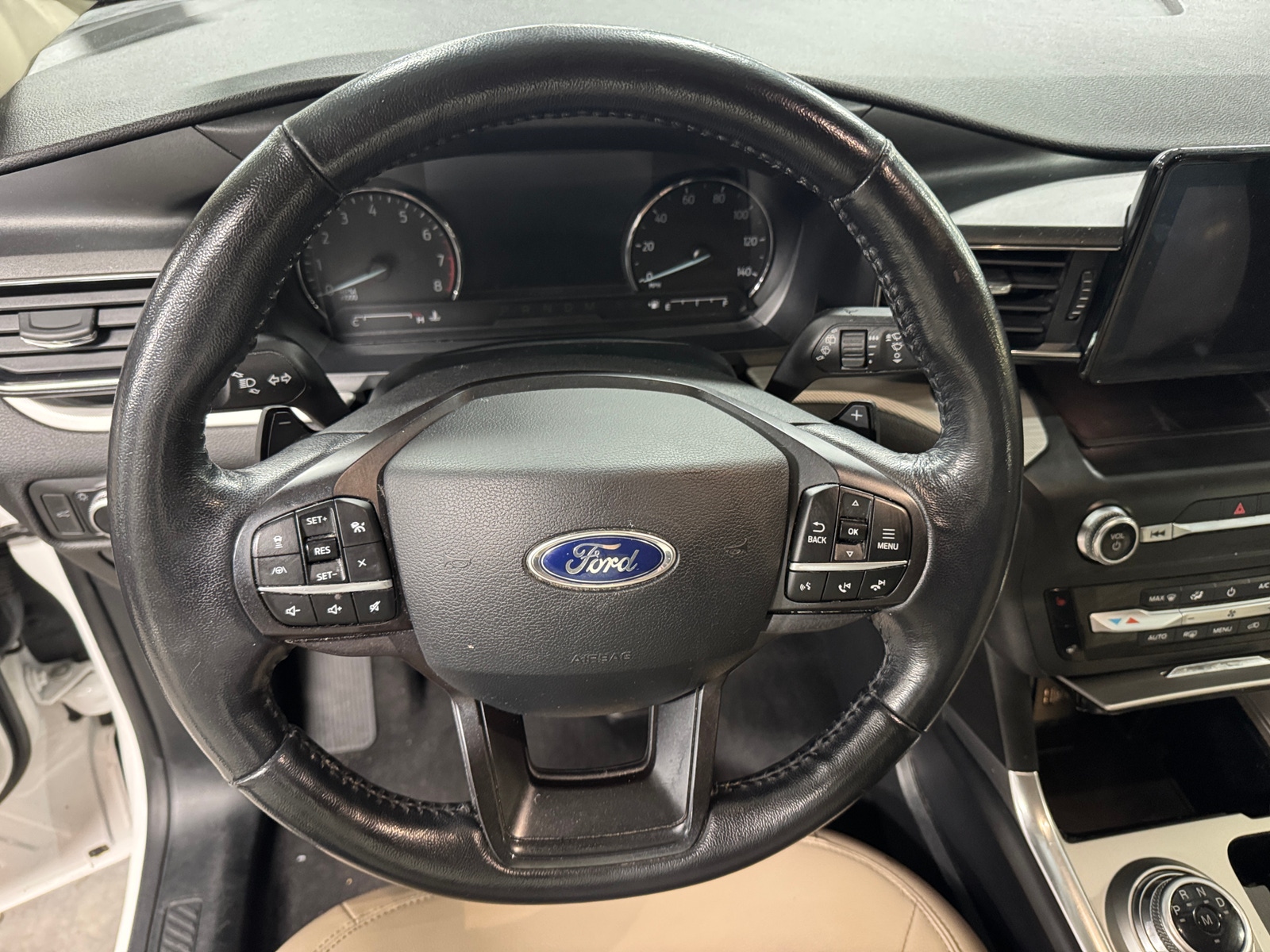 Thumbnail: 2020 Ford Explorer - 4