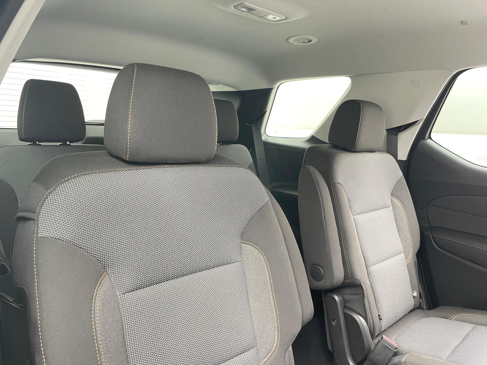 Thumbnail: 2021 Chevrolet Traverse - 6