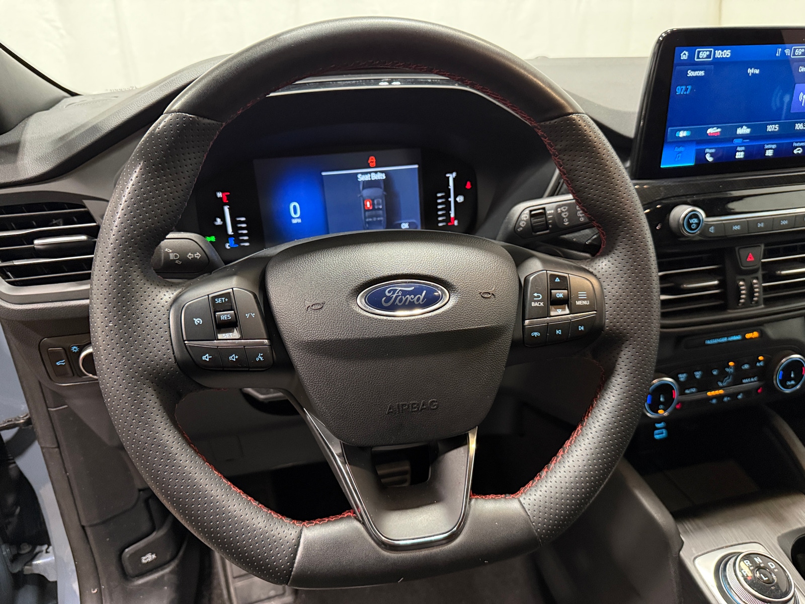 Thumbnail: 2023 Ford Escape - 4