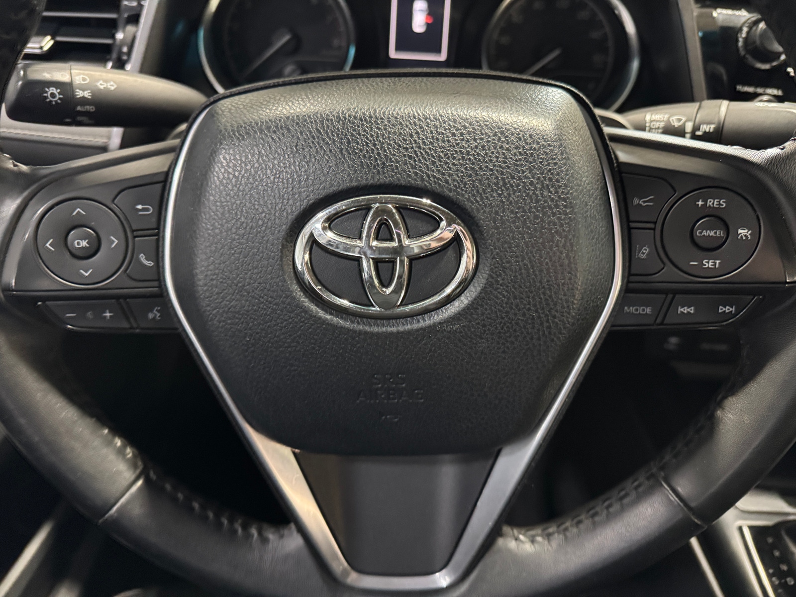 Thumbnail: 2018 Toyota Camry - 4