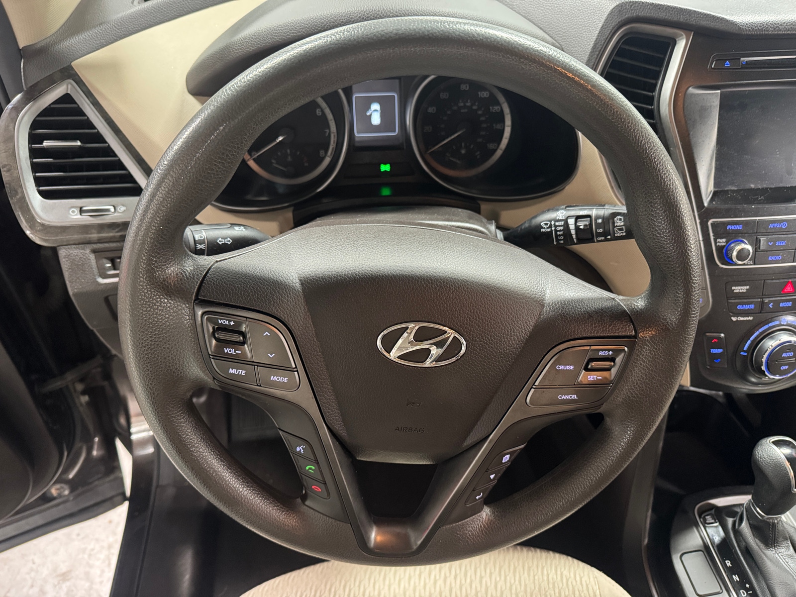 Thumbnail: 2017 Hyundai Santa Fe - 5