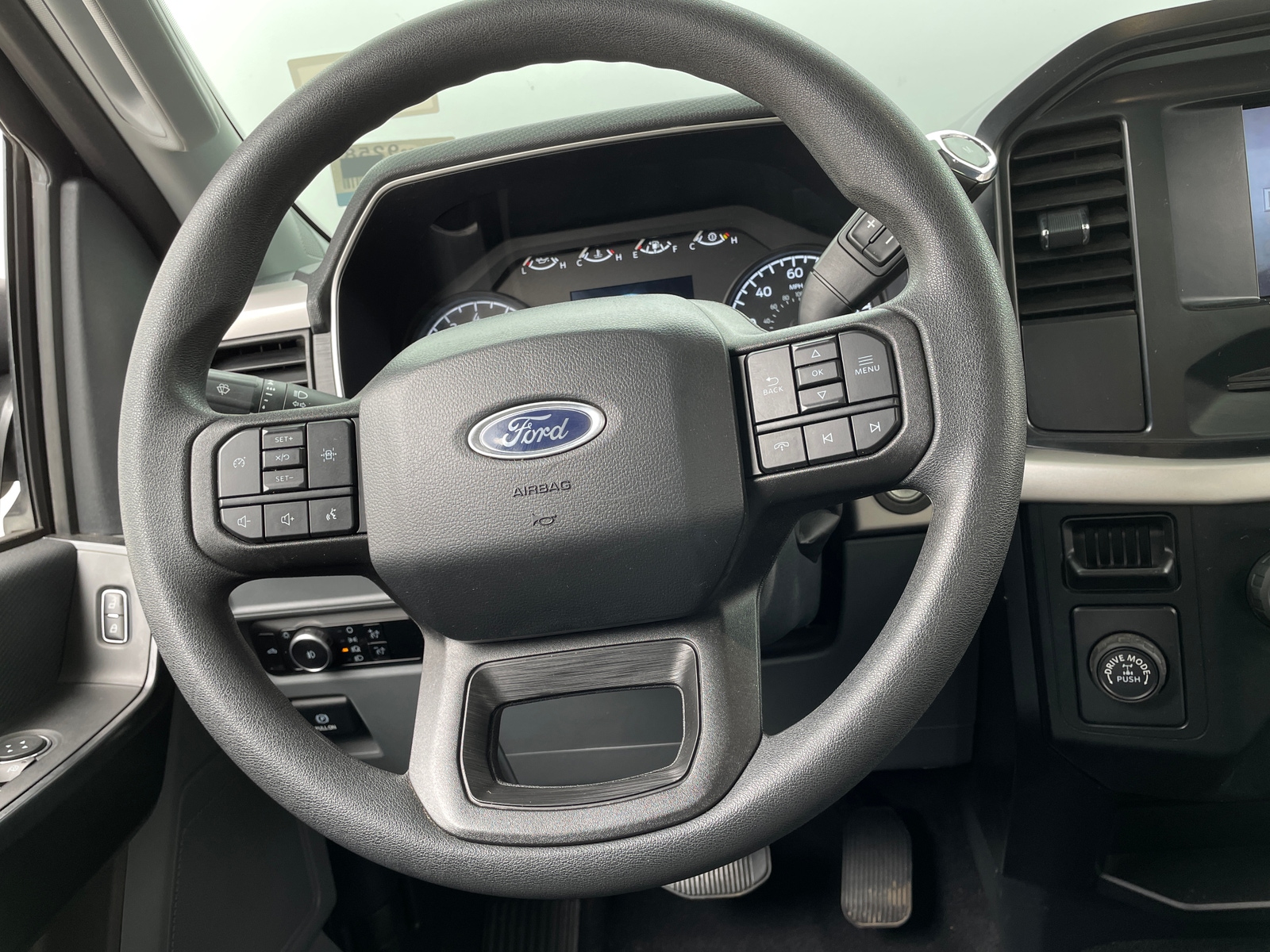 Thumbnail: 2023 Ford Econoline - 5