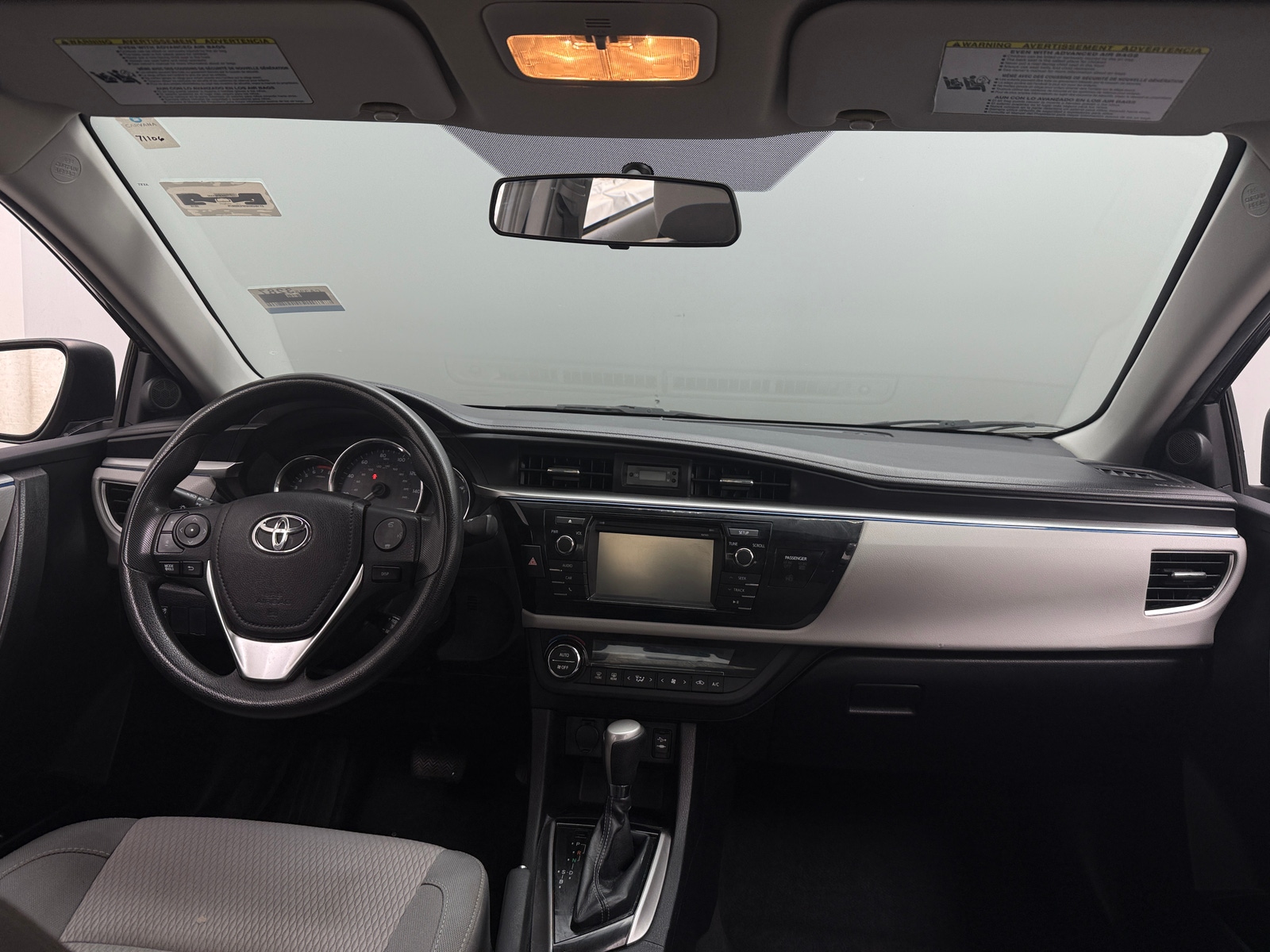 Thumbnail: 2015 Toyota Corolla - 3