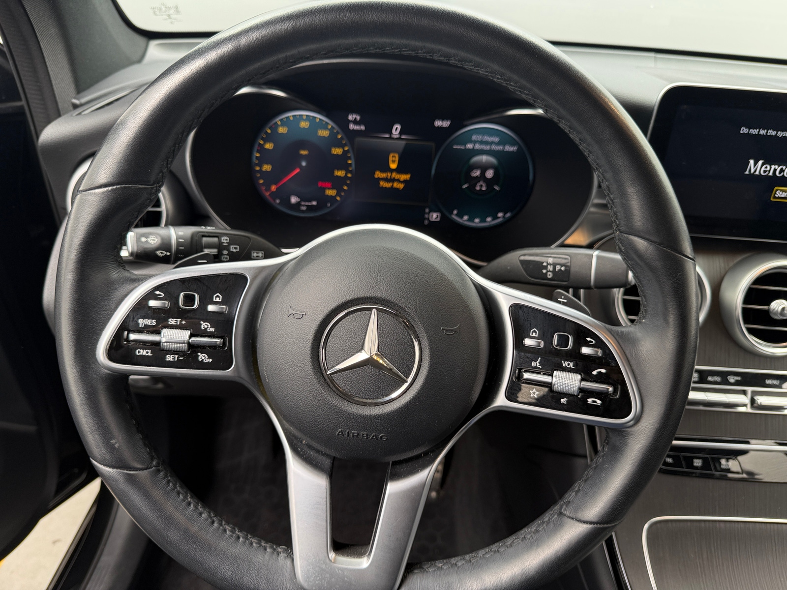 Thumbnail: 2022 Mercedes-Benz GLC - 4