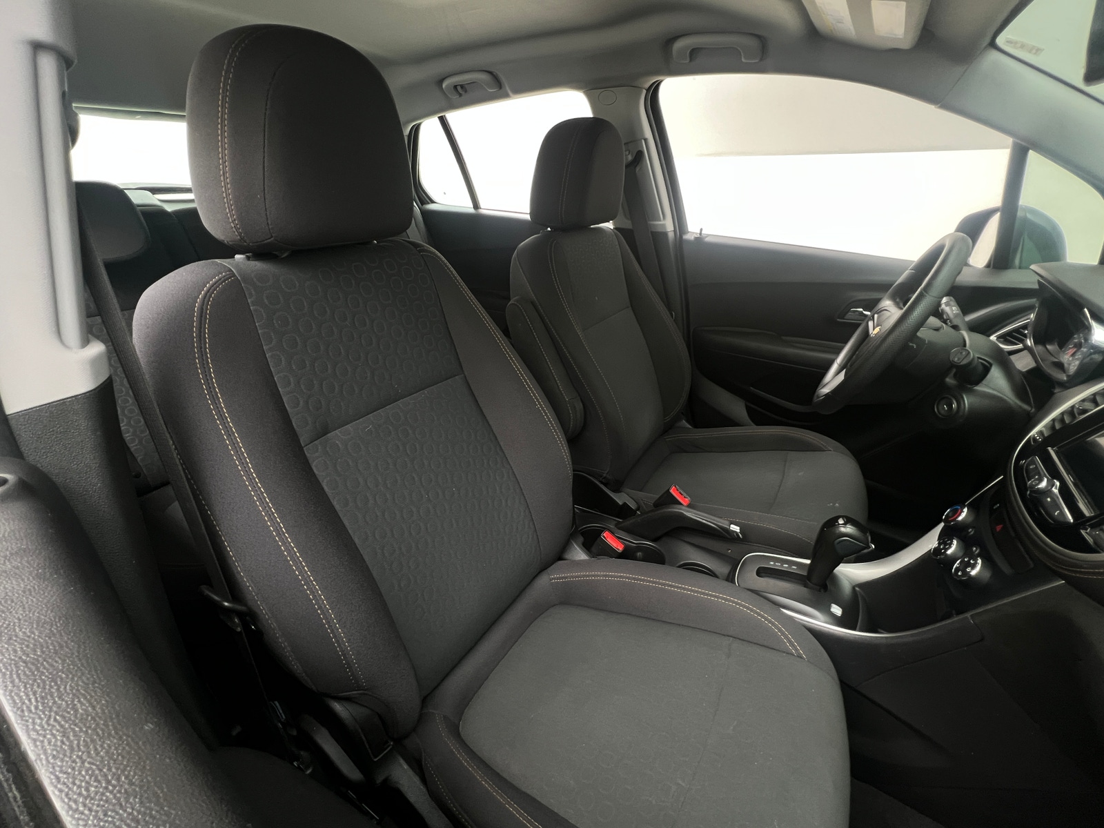 Thumbnail: 2019 Chevrolet Trax - 2