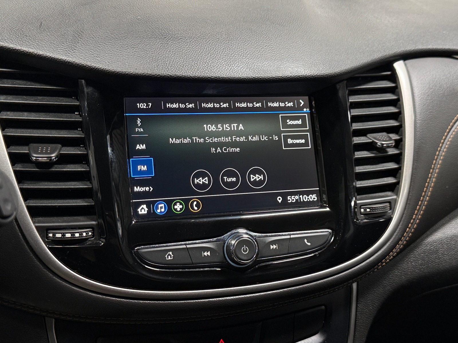 Thumbnail: 2019 Chevrolet Trax - 4