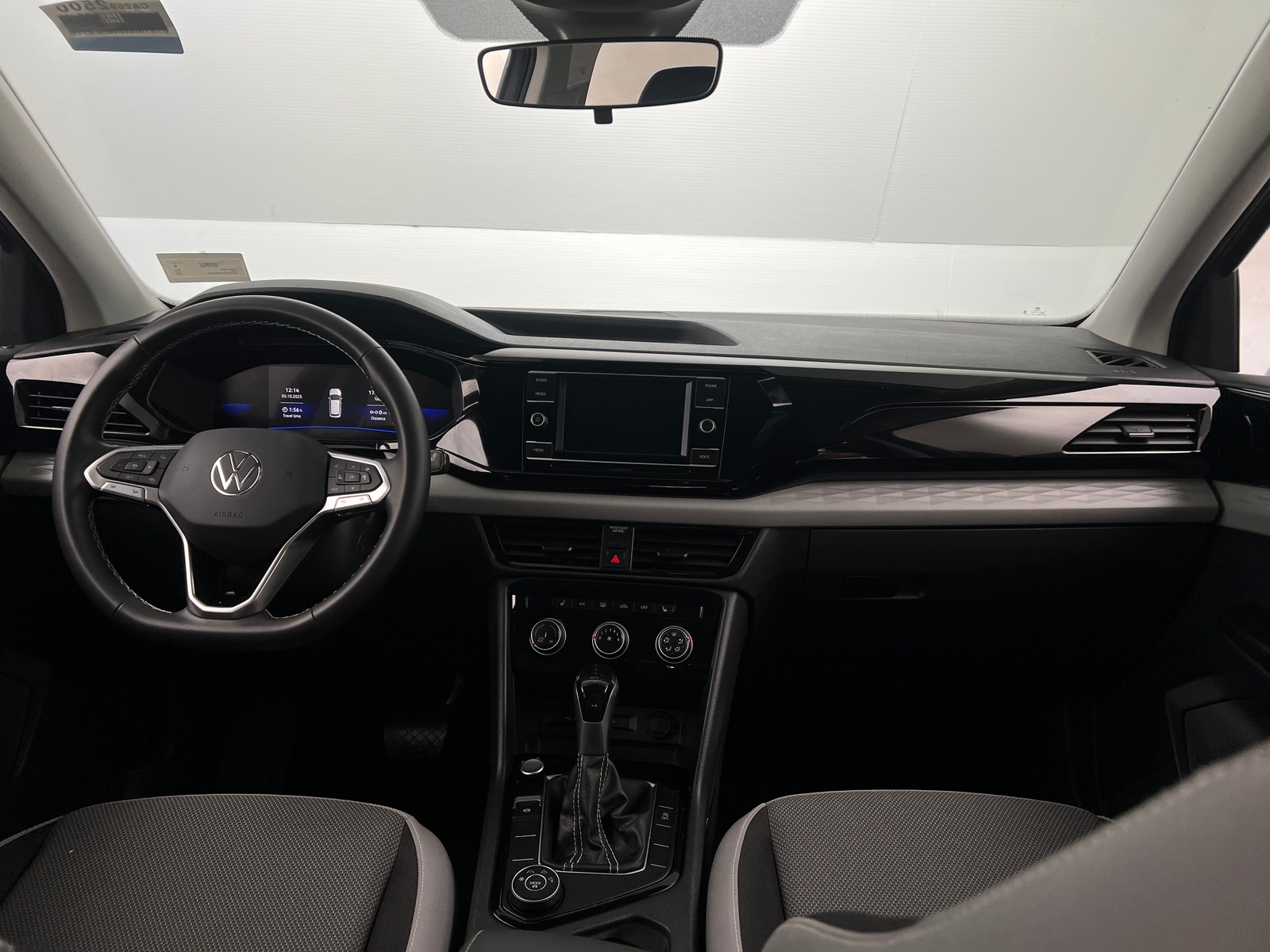 Thumbnail: 2023 Volkswagen Taos - 2