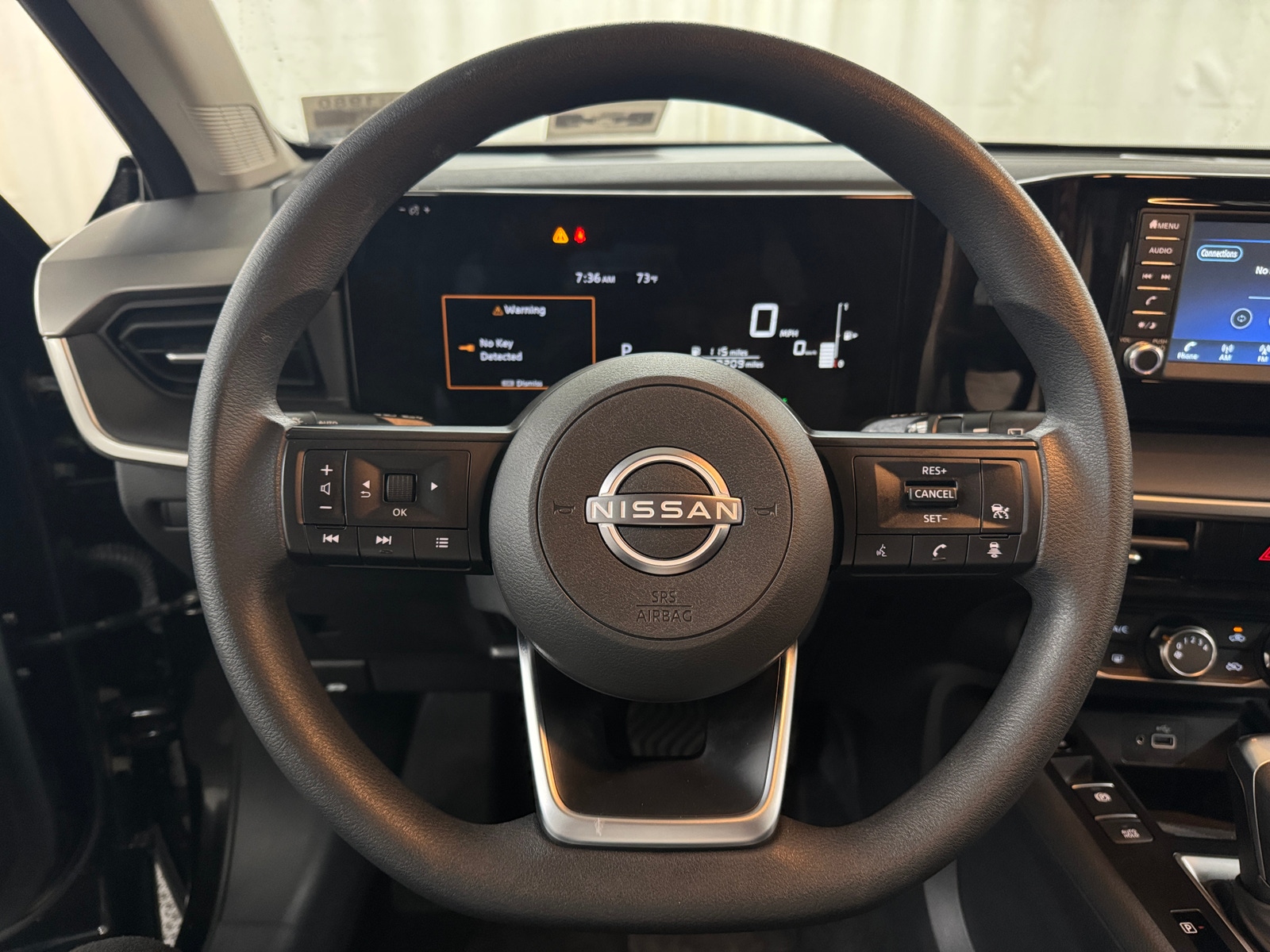 Thumbnail: 2025 Nissan Kicks - 5
