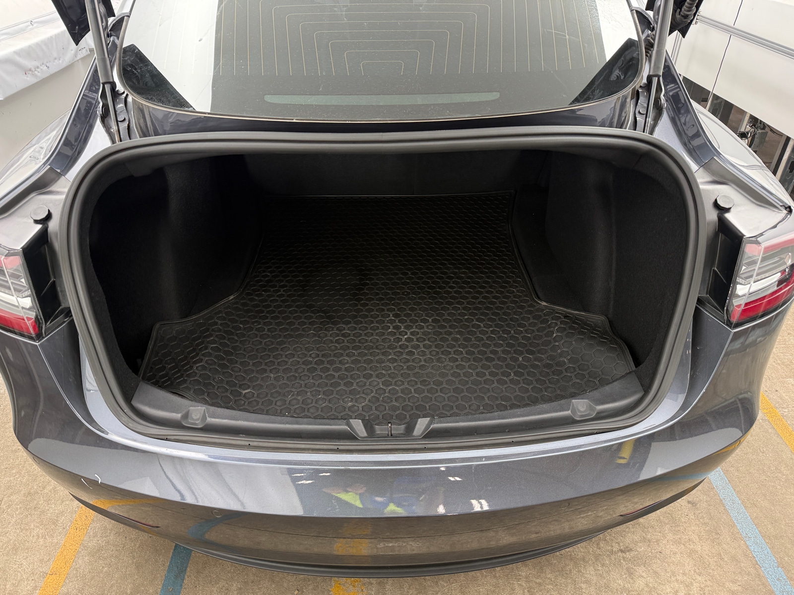 Thumbnail: 2020 Tesla Model 3 - 6