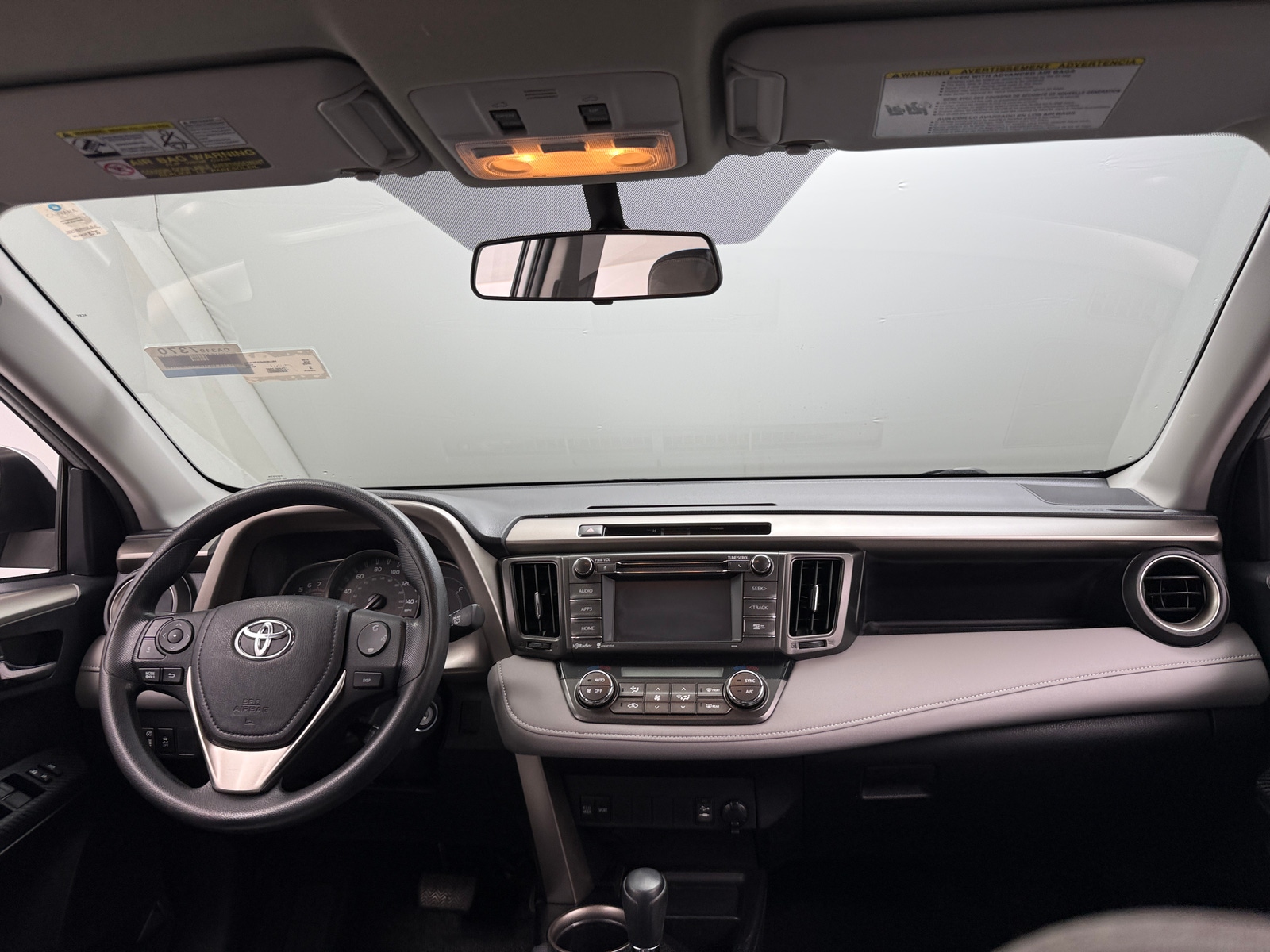 Thumbnail: 2015 Toyota RAV4 - 3