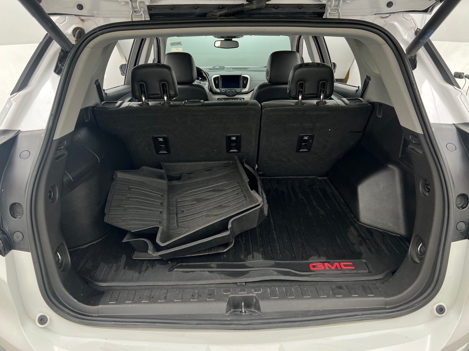 Thumbnail: 2018 GMC Terrain - 6