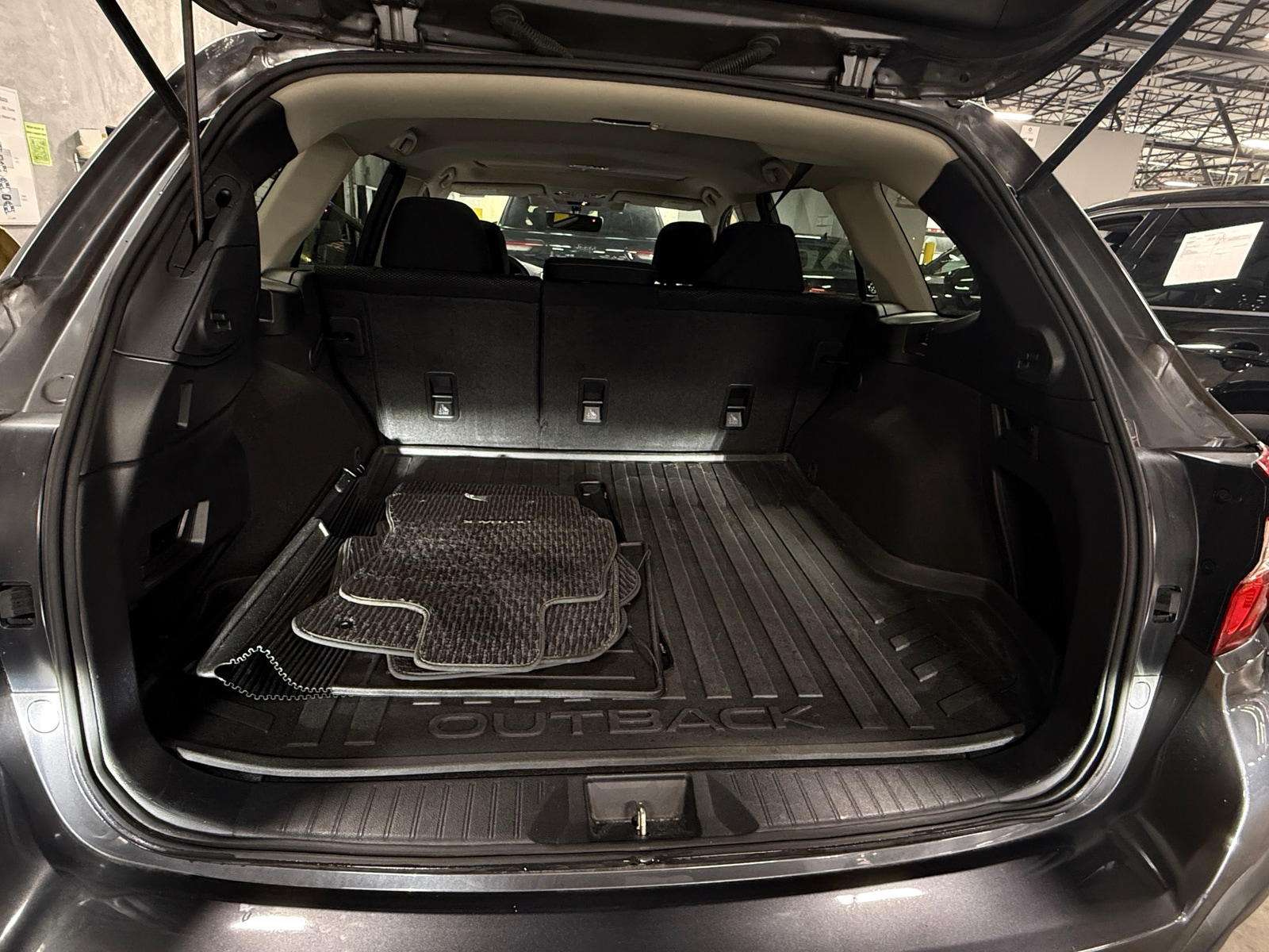 Thumbnail: 2019 Subaru Outback - 7